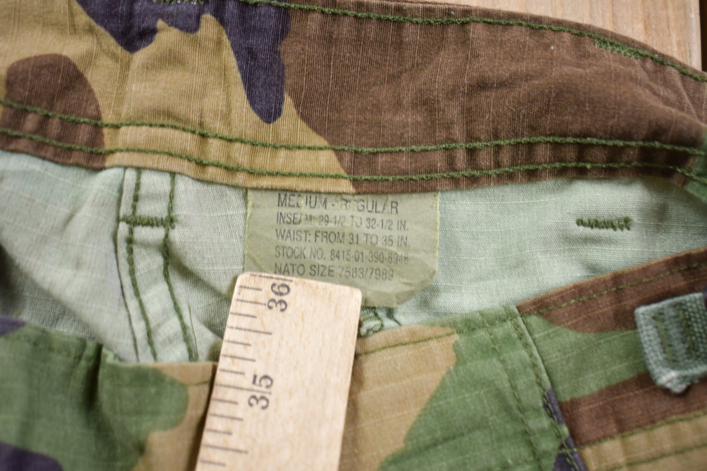 Vintage 1990s Army Woodland Camouflage Cargo Pants Size 34 x 31.5