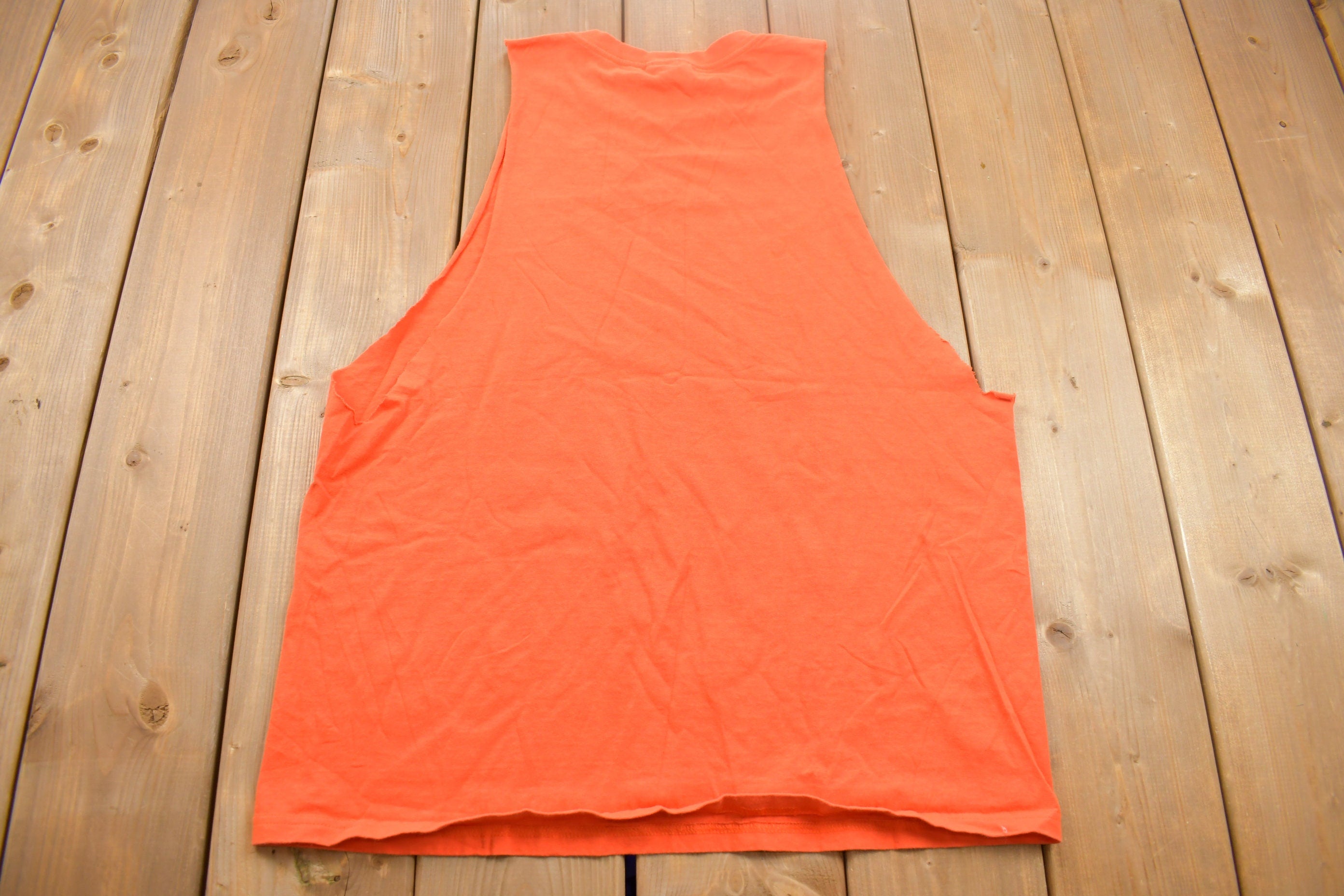 Vintage 2001 Nike Cut Off Sleeves Tank Top Mini Swoosh T Shirt
