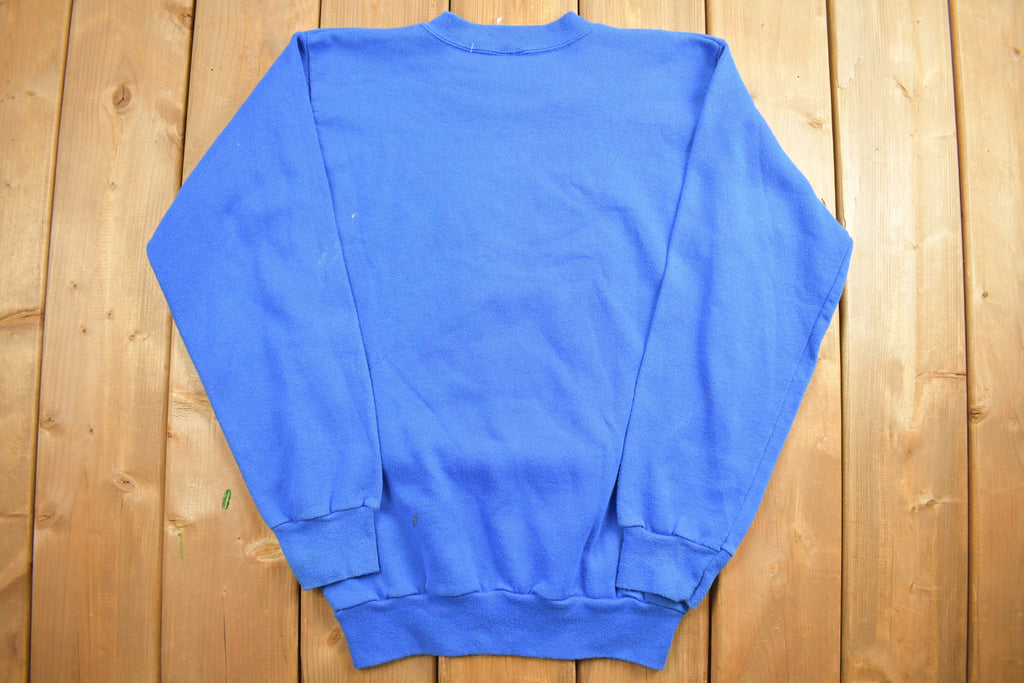 Vintage 1990s Blue Flowers And Bird Embroidered Crewneck Sweatshirt