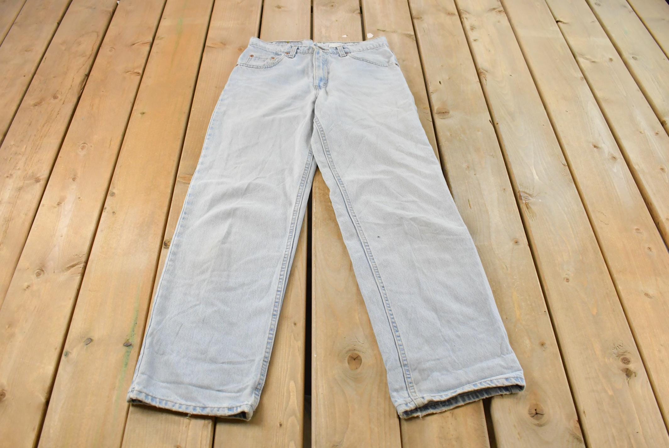 Vintage 1990s Levi's 565 Loose Wide Leg Denim Jeans Women's 28 x 31 / Light Wash / Vintage Denim / Made In USA / 90s Levi's / Distressed