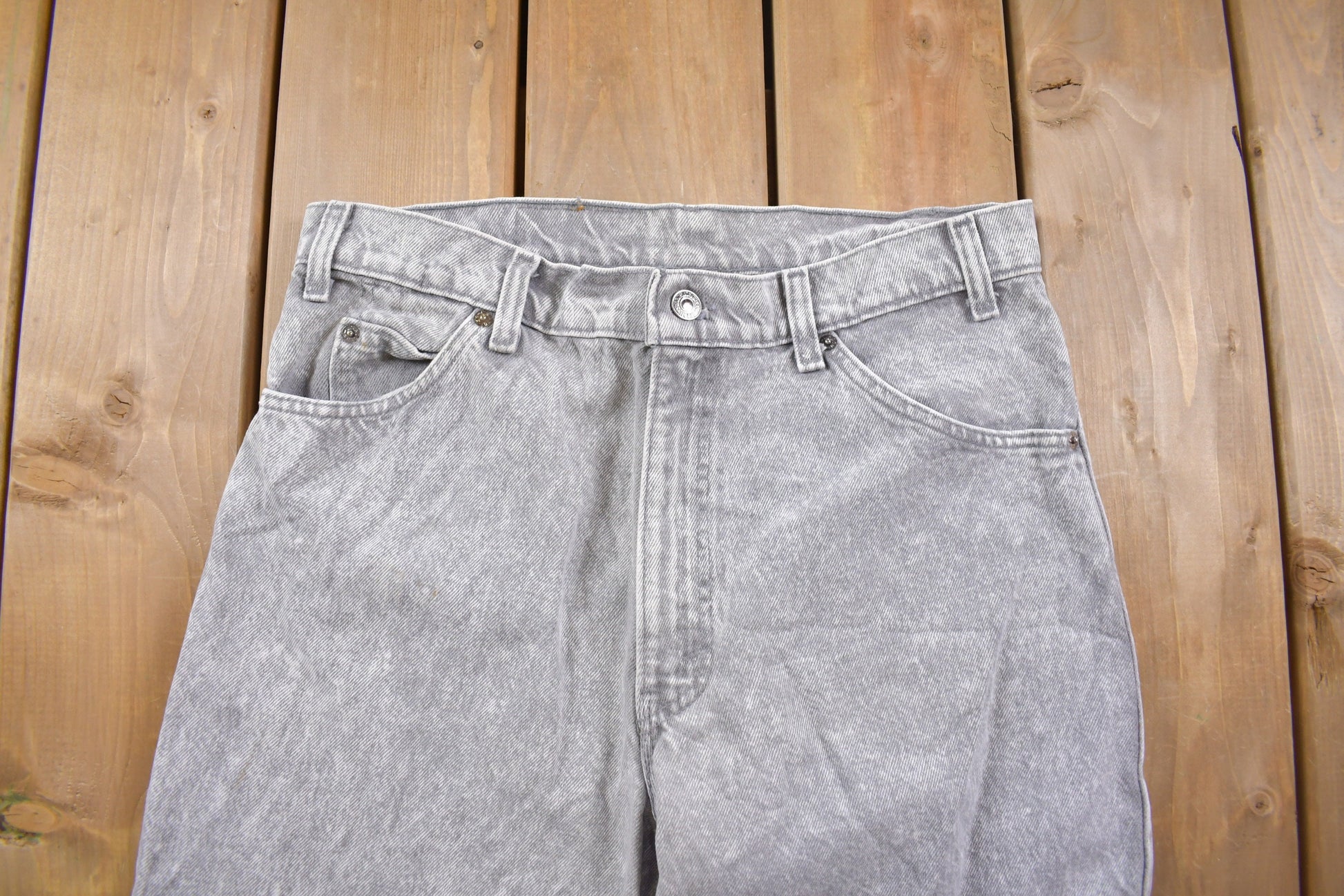 Vintage 1980s Levi's Black Tab Jeans Size 32 x 26