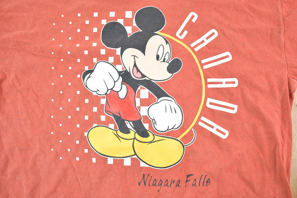 Vintage 1990s Mickey Mouse Canada Disney Cartoon Promo T-Shirt Mens L