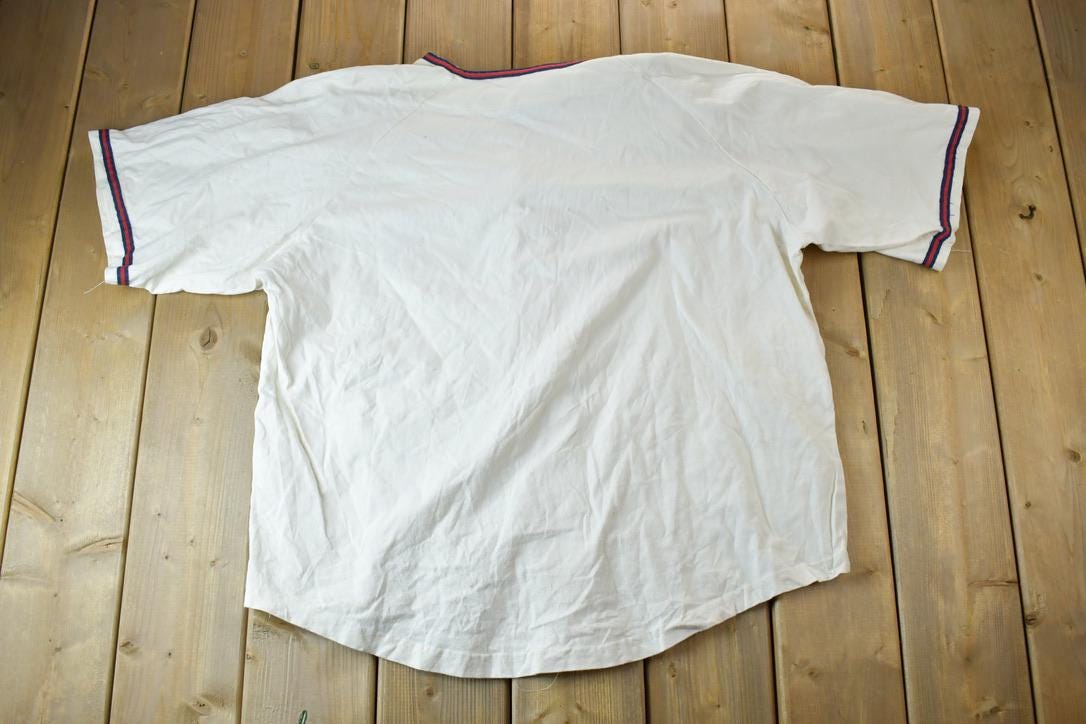 Vintage 1990s Boston red Sox MLB Baseball Logo Athletic Jersey Size XL