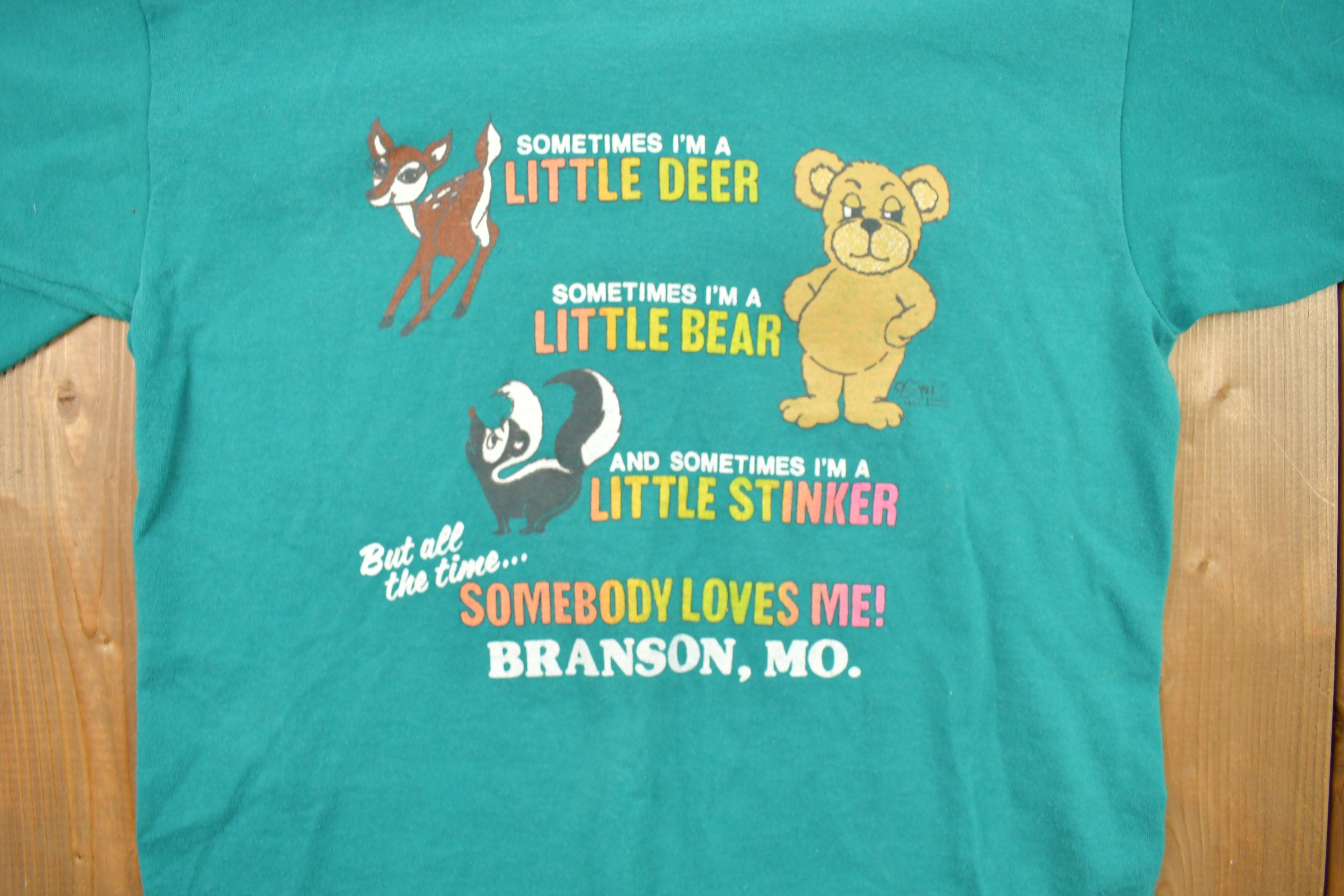 Vintage 1990s Youth Cute and Funny Animals Graphic T Shirt