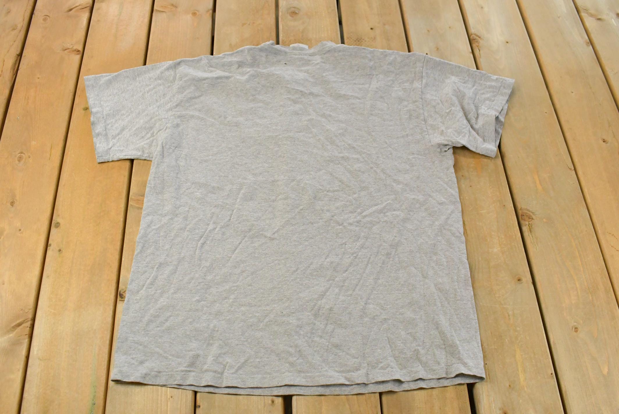 Vintage Y2K Nike Swoosh T-Shirt Men's Large / Swoosh Logo / 2000s Graphic Tee