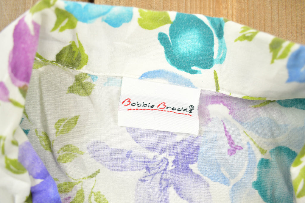 Vintage 1990s Bobbie Brooks Floral Button Up Shirt