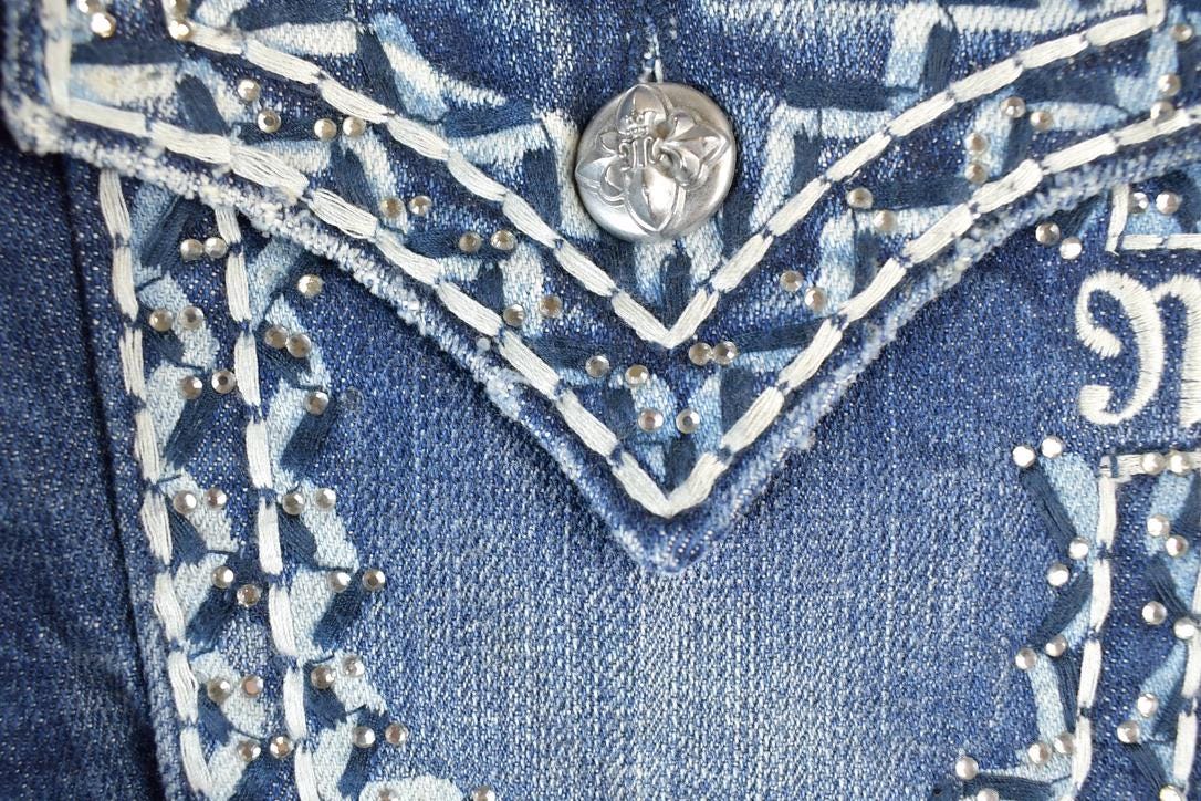 Vintage Y2K Miss Me Bedazzled Low Rise Jeans Size 26x31