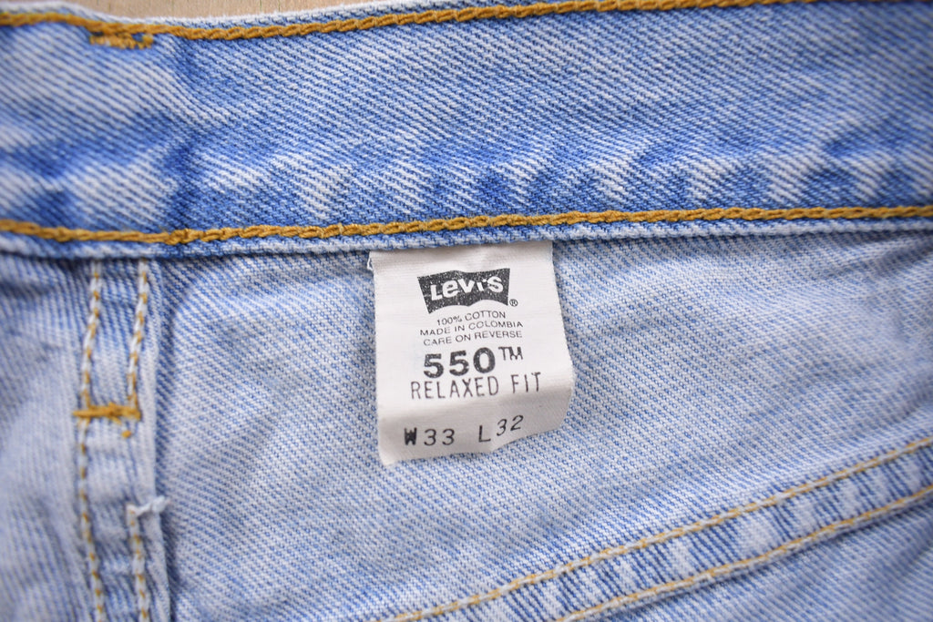 Vintage 1990s Levi's 550 Red Tab Denim Jeans Size 31 x 31 / Vintage Denim / Streetwear / Vintage Denim / Jeans / Made In USA / Vintage Levis
