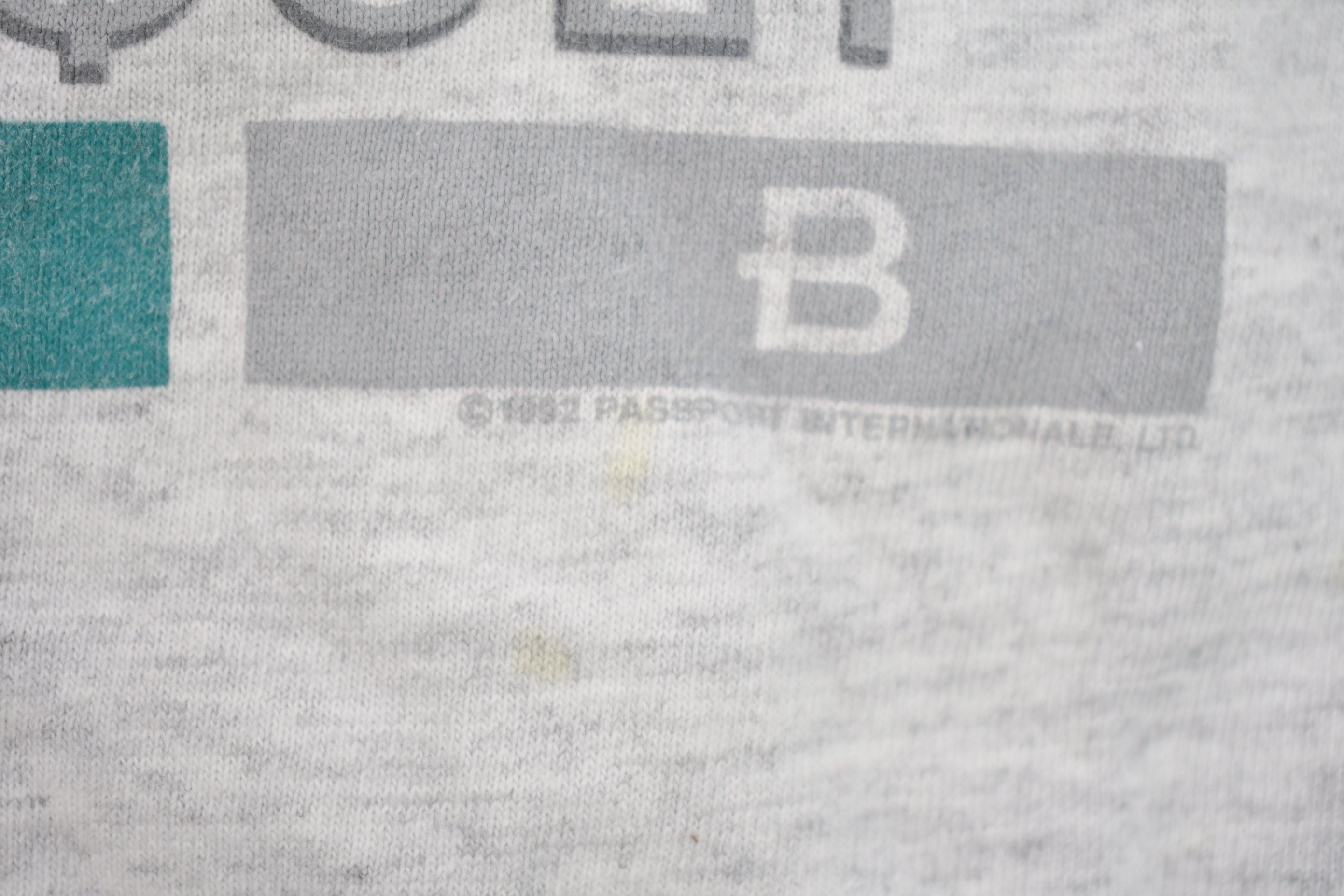 Vintage 1992 Ragan's Beach and Racquet Club Graphic T Shirt