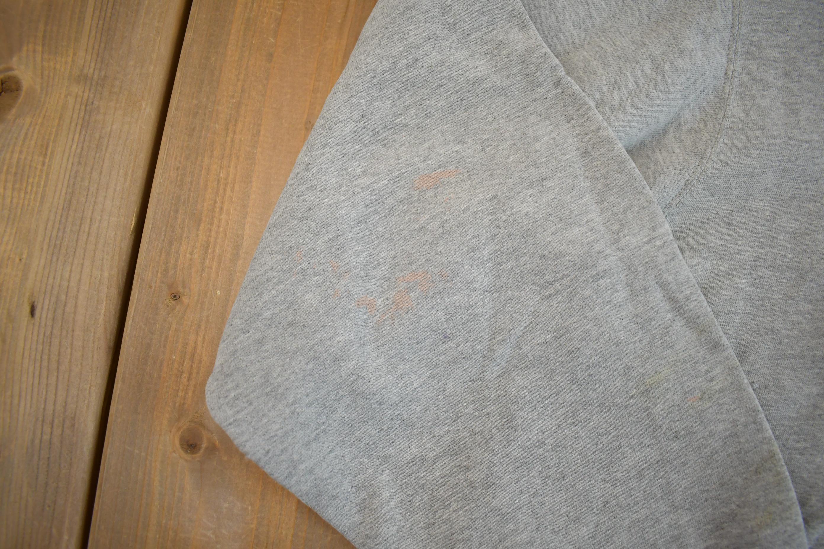 Vintage Y2K Nike Embroidered Mini Middle Swoosh Hoodie