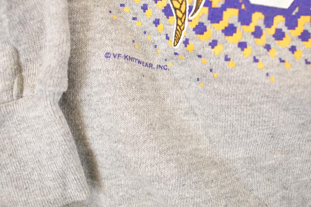 Vintage 1990s Minnesota Vikings Purple Pride NFL Crewneck Sweatshirt Mens M