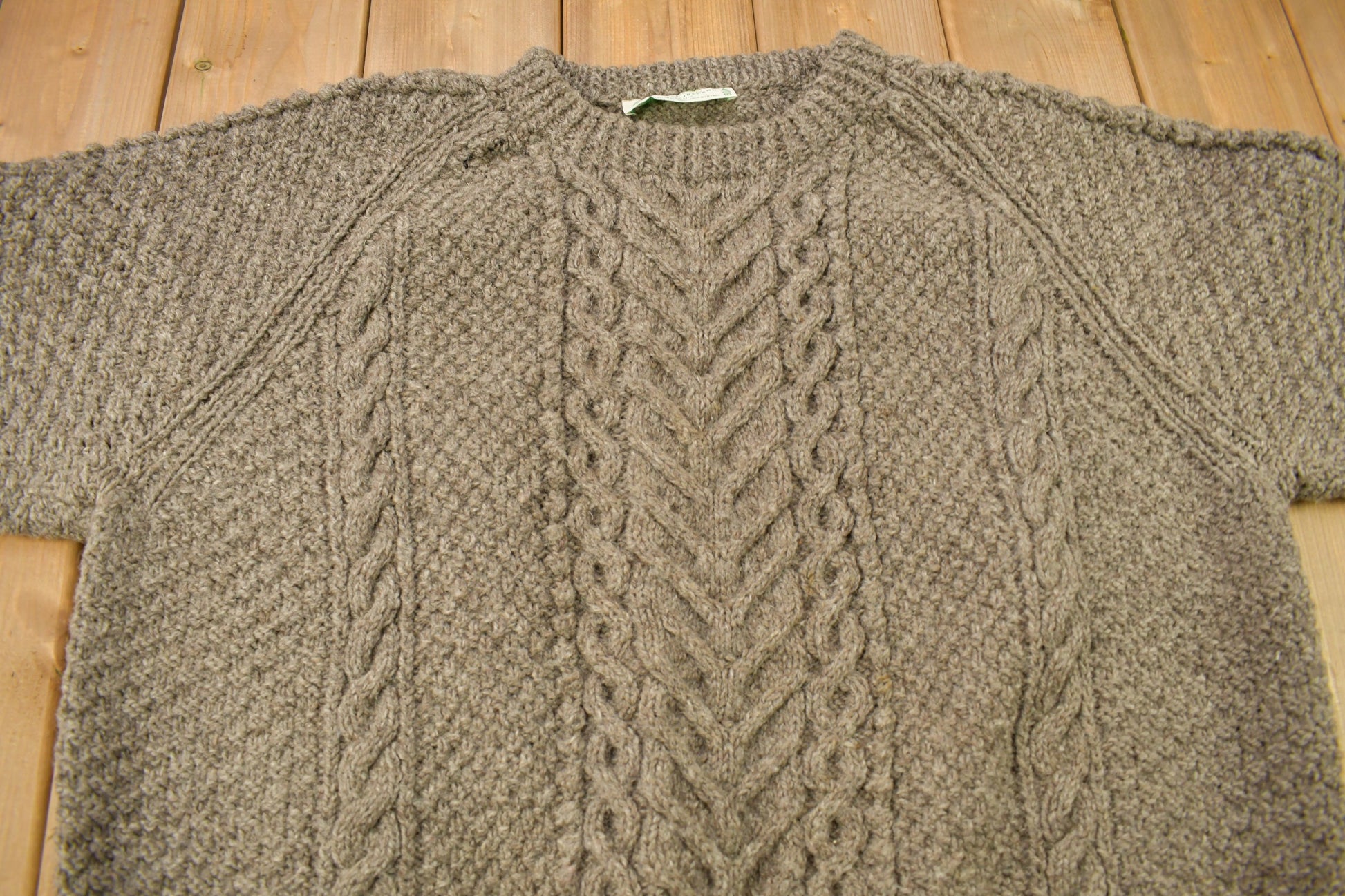 Vintage 1980s 100% Wool House Of Ireland Knit Sweater