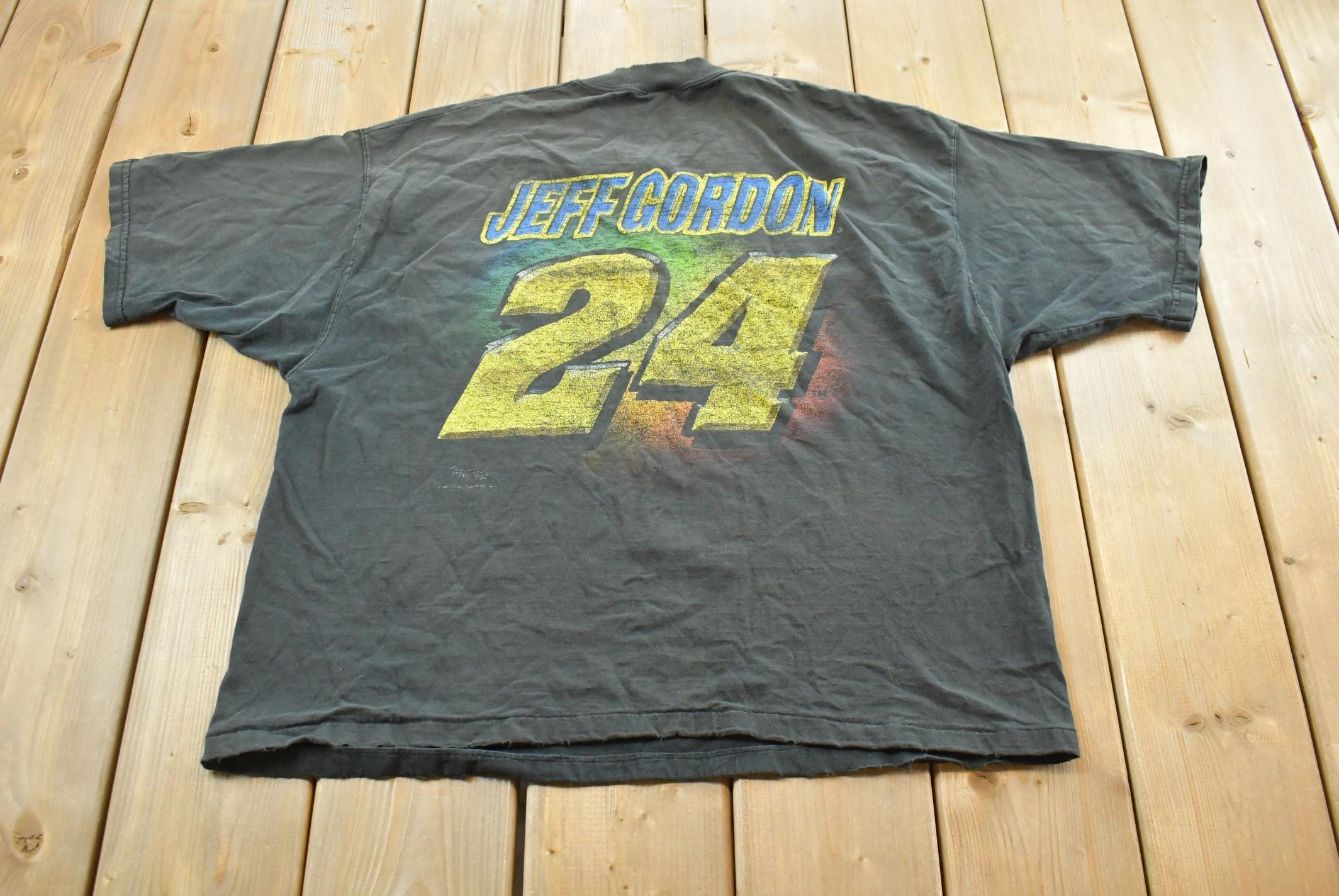 Vintage 1990s Chase Jeff Gordon Dupont NASCAR Racing Fading Distressed T-Shirt Men's L
