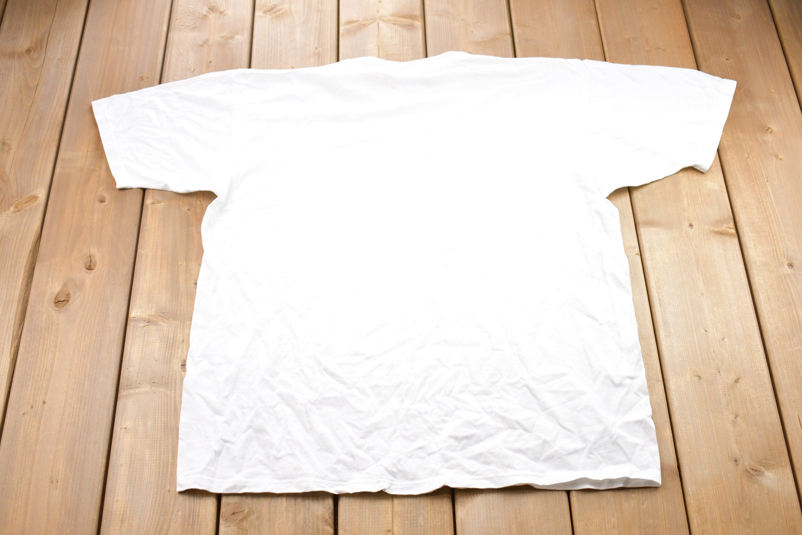 Vintage 1990s Team Weekend Basketball Graphic T-Shirt