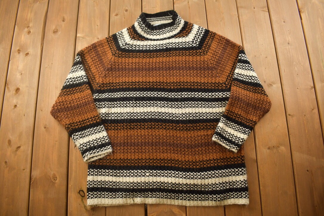 Vintage 1990s Backroad Blues Knitted Crewneck Sweater /