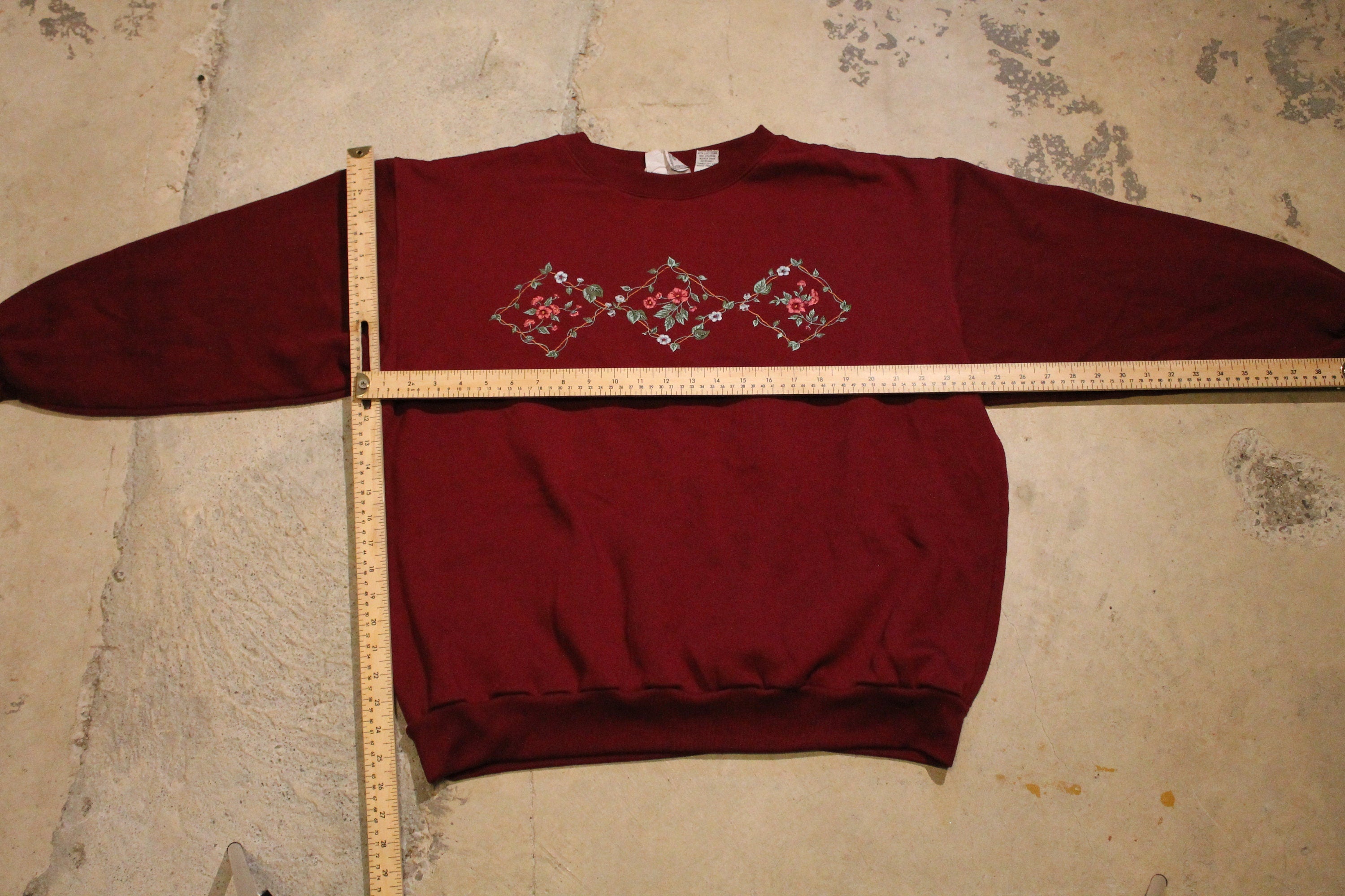 Vintage 1990s Floral Graphic Crewneck Sweater