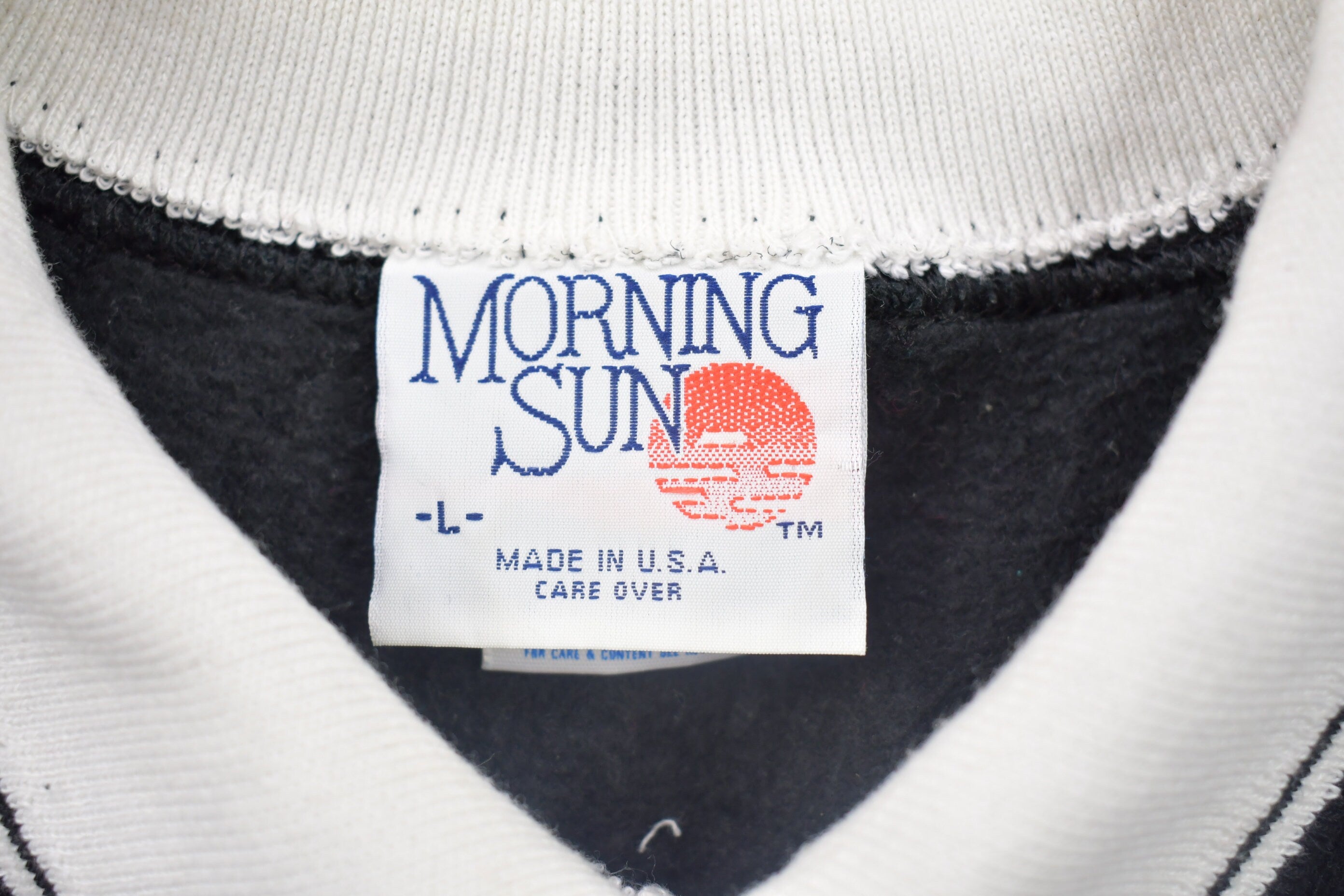 Vintage 1990s Morning Sun Collared Floral Crewneck Sweatshirt