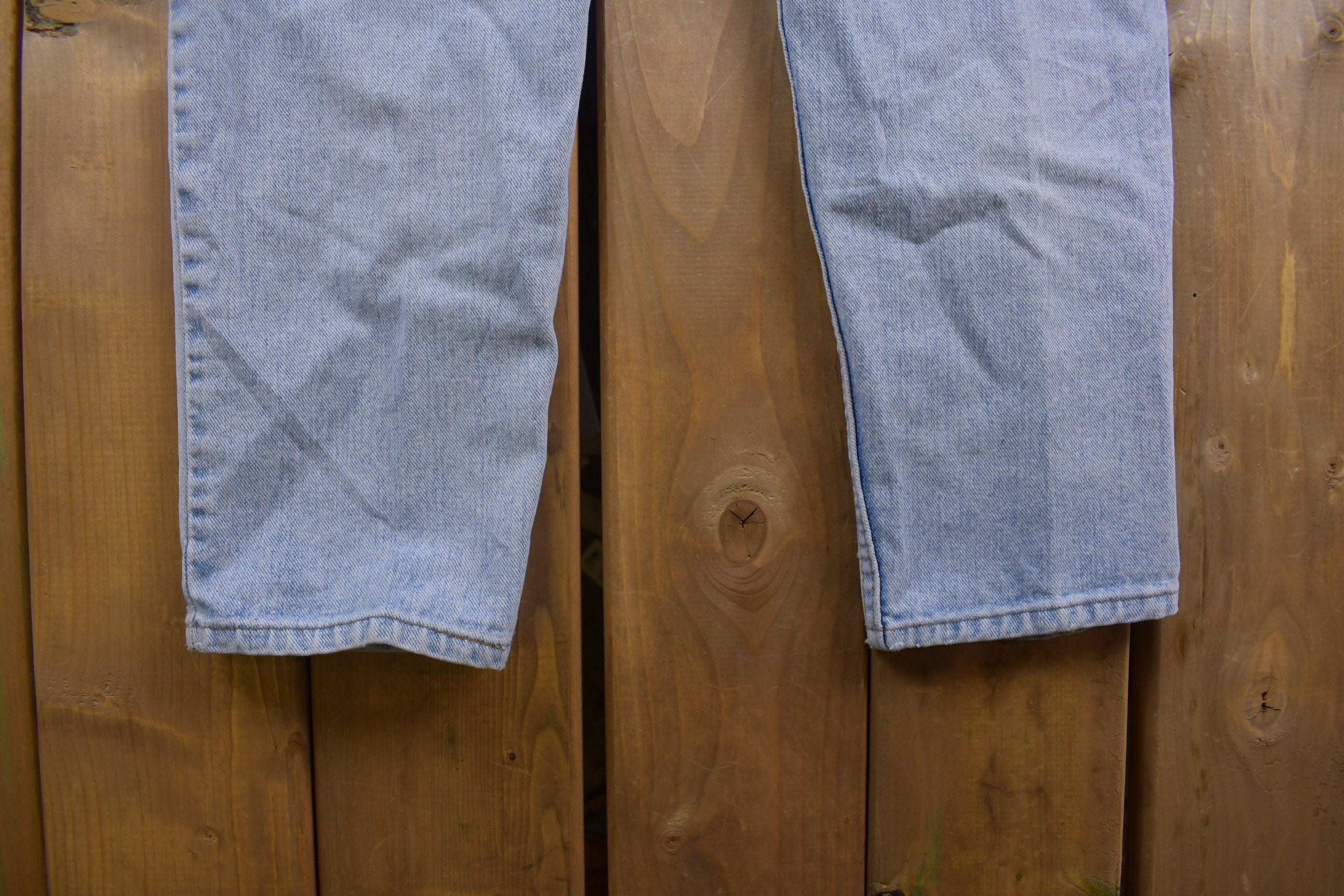 Vintage 1990s Levi's 550 Red Tab Jeans Size 32 x 31