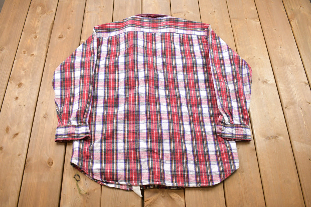 Vintage 1990s Woolrich Plaid Button Up Shirt