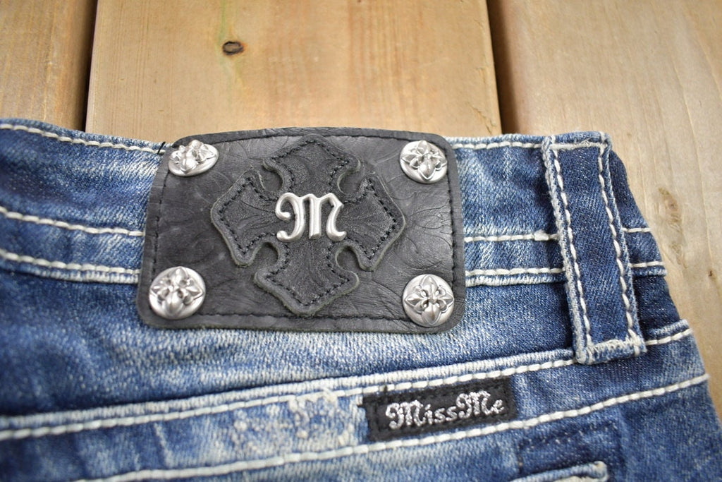 Vintage Y2K Miss Me Bedazzled Low Rise Jeans Size 26x31