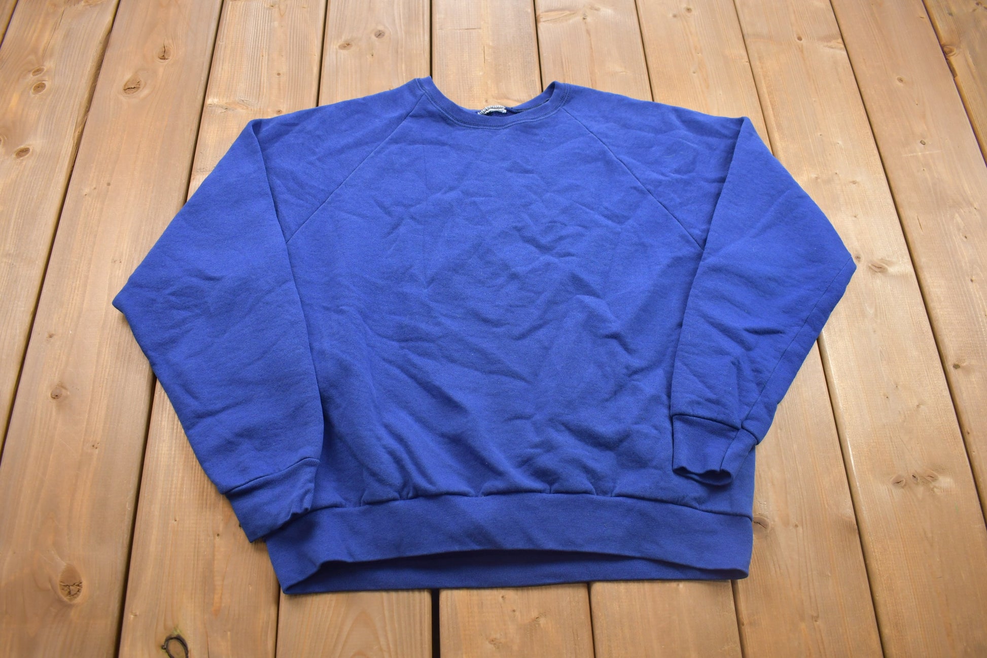 Vintage 1980s Blank Raglan Crewneck Sweatshirt