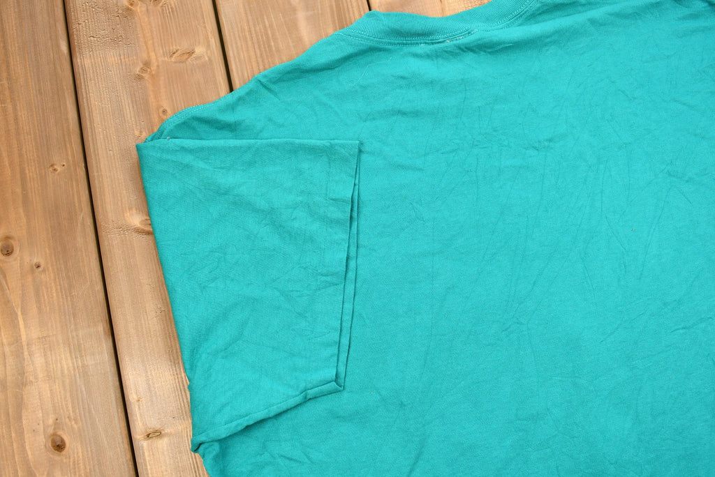 Vintage 1980s Smiling Mickey Mouse Graphic T-Shirt