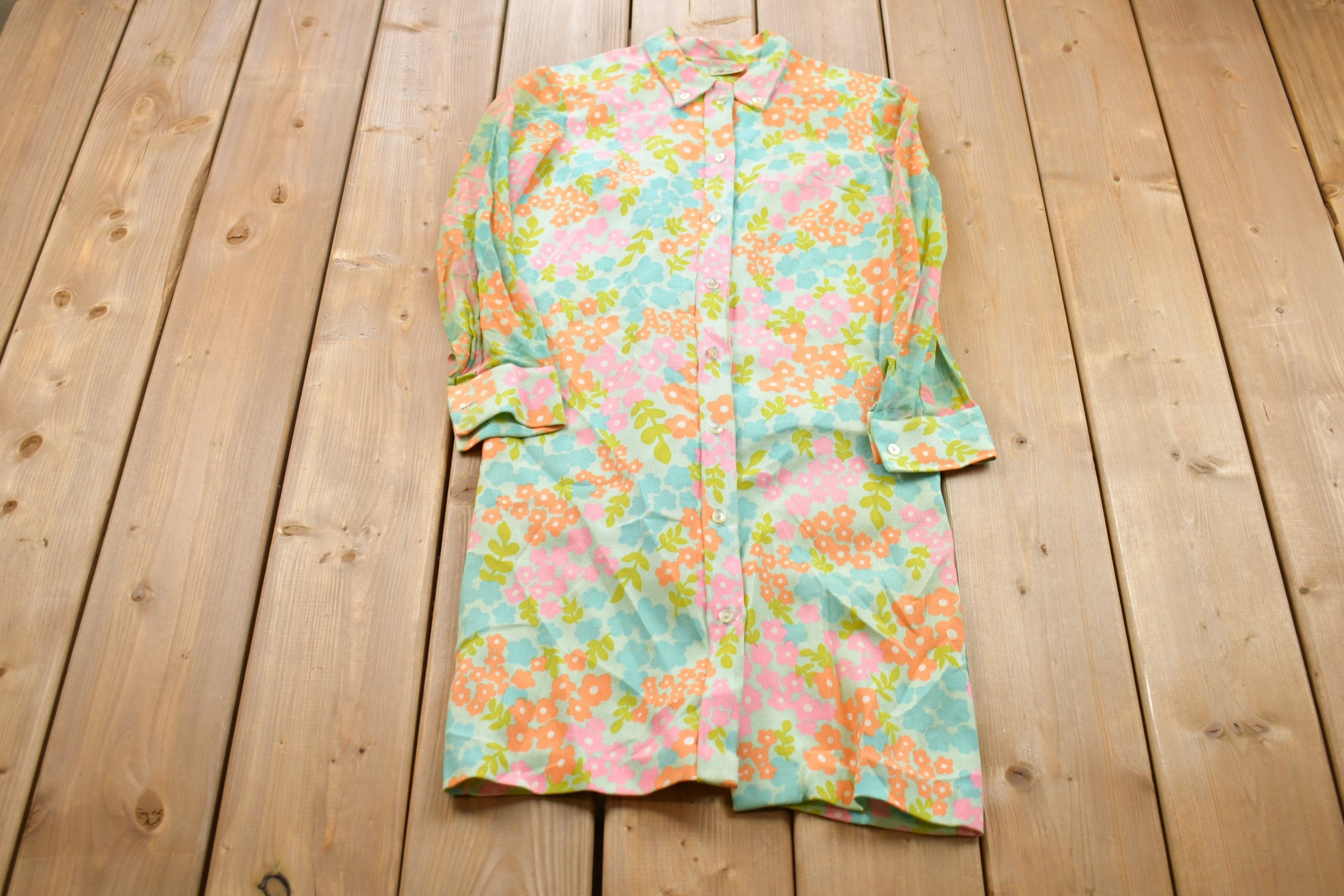 Vintage 1960s RAR Floral All Over Print Button Up Shirt