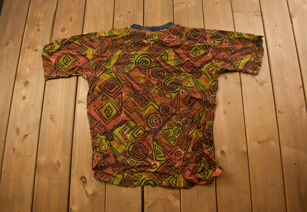 Vintage 1990s Abstract Pattern All Over Print Graphic T Shirt