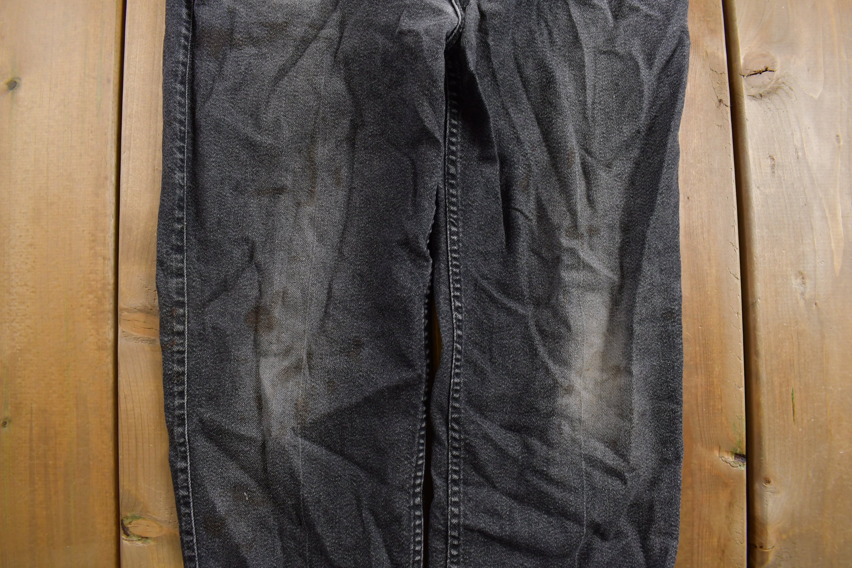 Vintage 1990s Levi's 546 Brown Tab Relaxed Fit Jeans Size 35 x 30