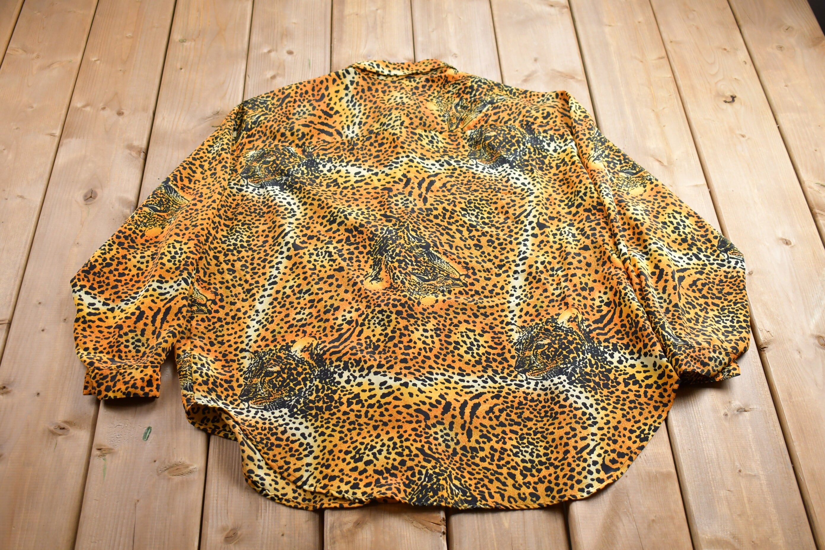 Vintage 1990s Cheetah Print Button Up Shirt