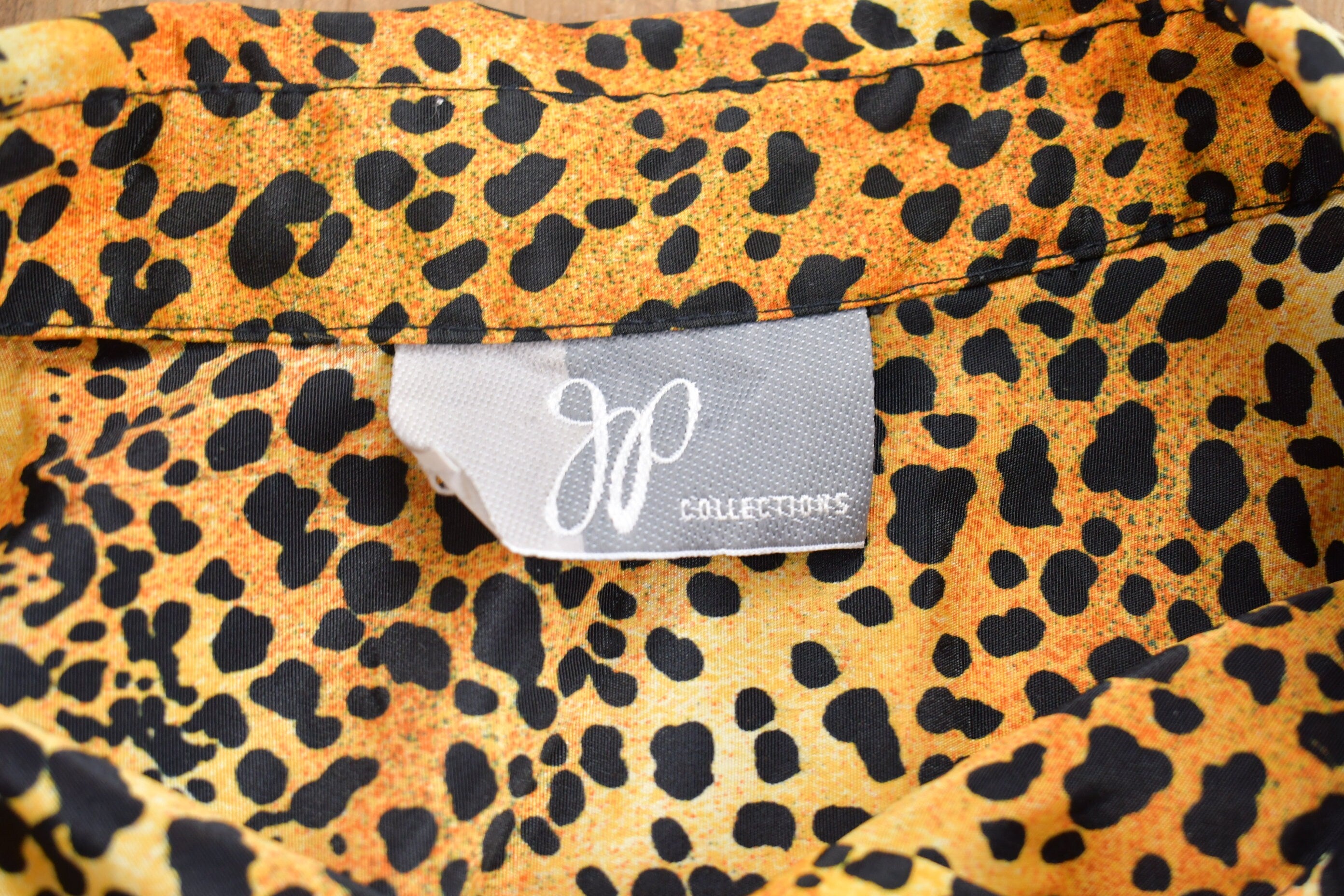 Vintage 1990s Cheetah Print Button Up Shirt