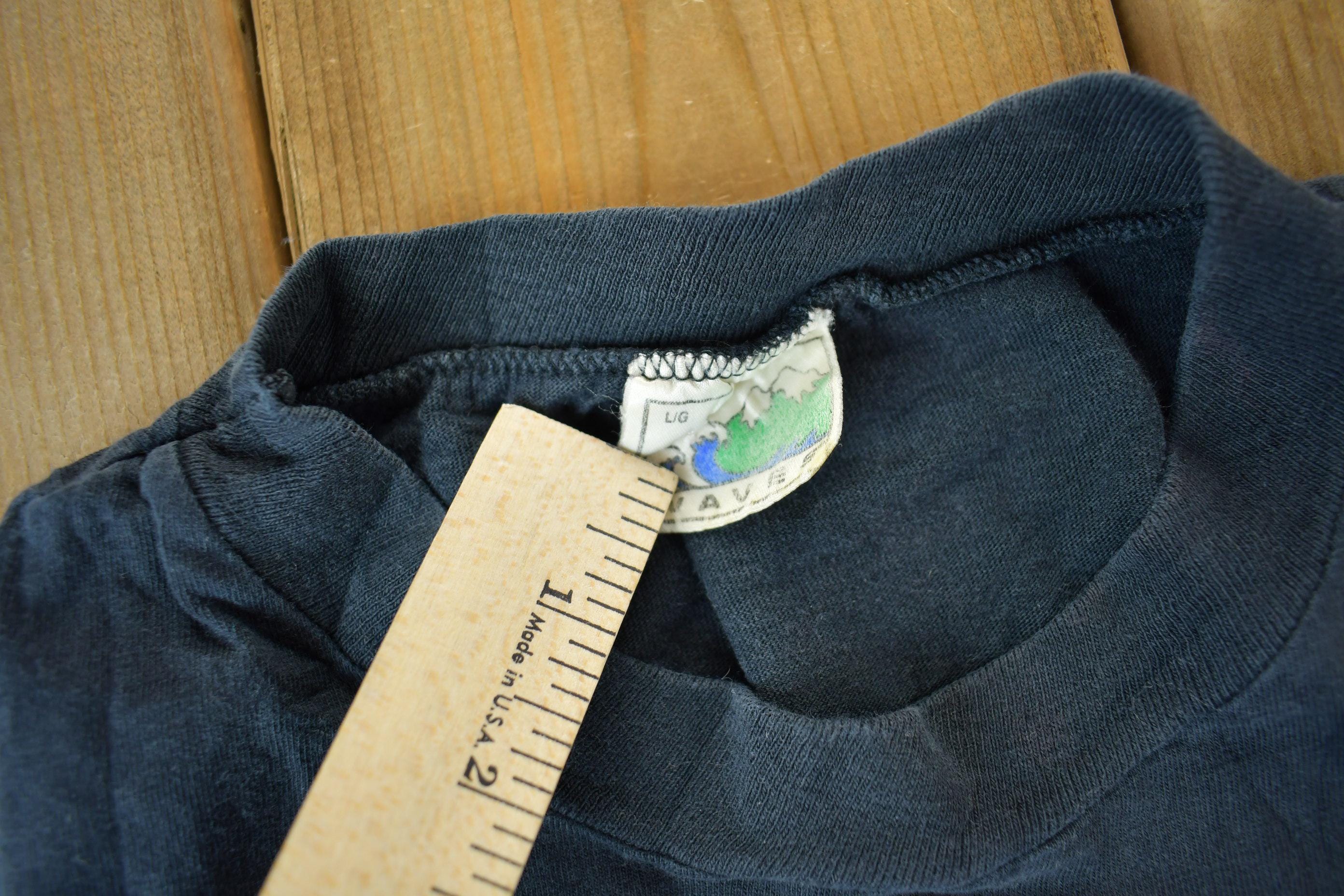 Vintage 1990s Labatt Genuine Draft Graphic T-Shirt / Streetwear / Retro / Single Stitch / Made In Canada / 90s Graphic Tee