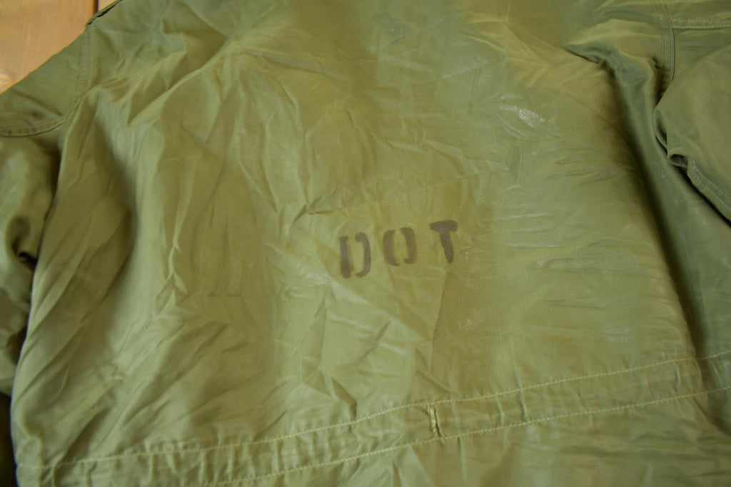 Vintage 1977 Military Cold Weather Parka Jacket