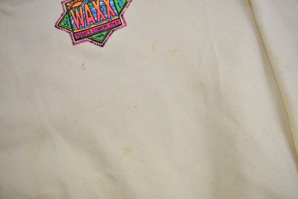 Vintage 1990s WAXX Todays Country 104.5 Crewneck Sweatshirt