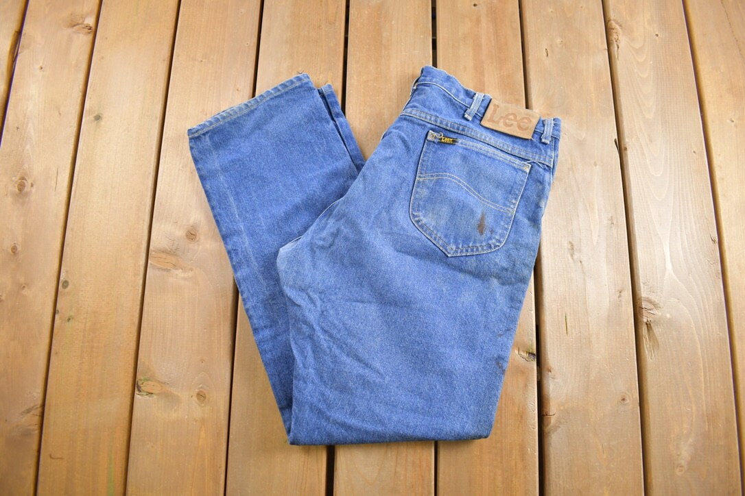 Vintage 1980s Lee Denim Jeans 36 x 31 / Mid Wash / Union Made Denim / Distressed Jeans / Streetwear Fashion / / Vintage Pants / Boot Cut