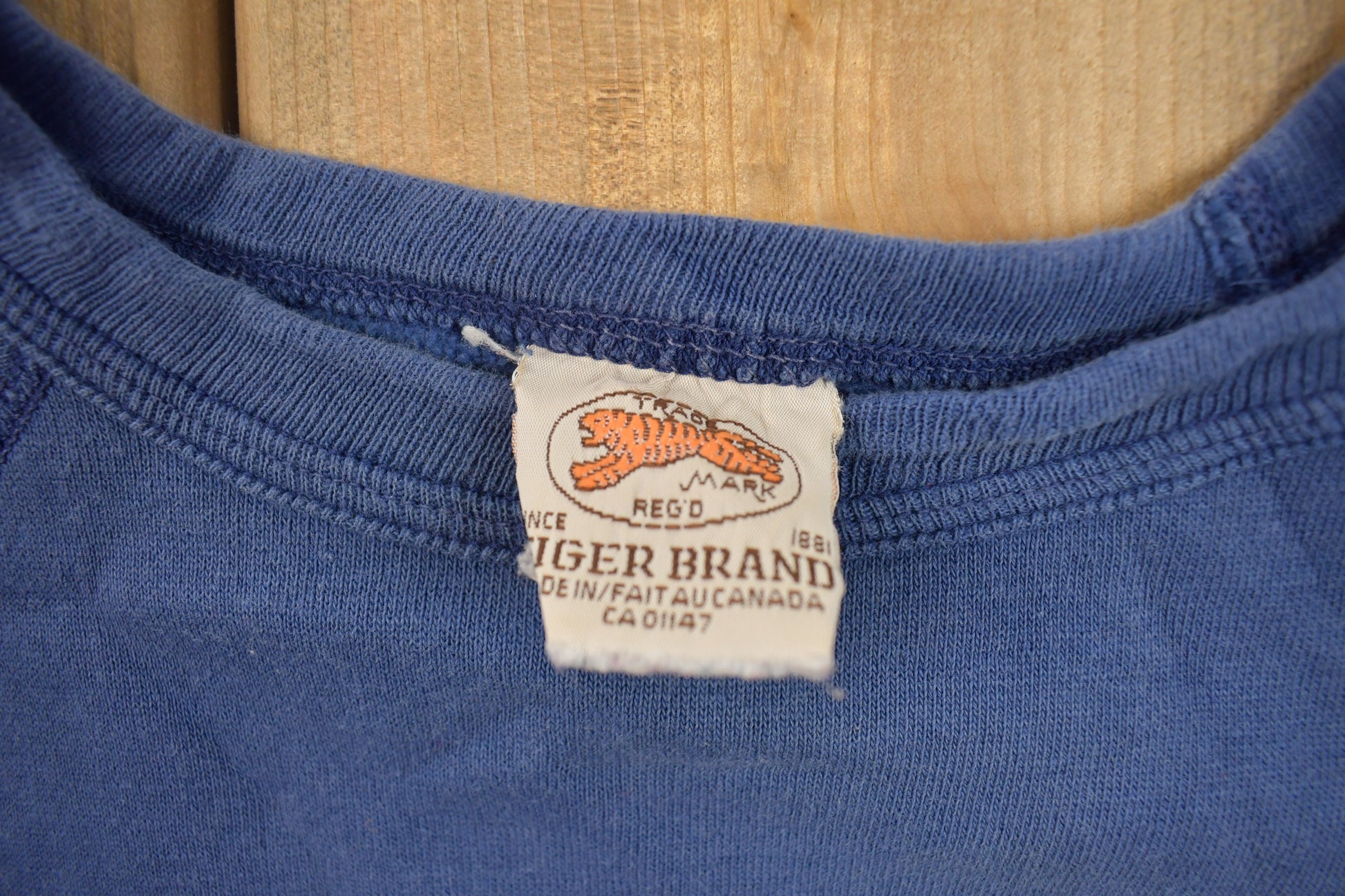 Vintage 1960s Huron College Collegiate Crewneck Made In Canada Sportswear Sweatshirt