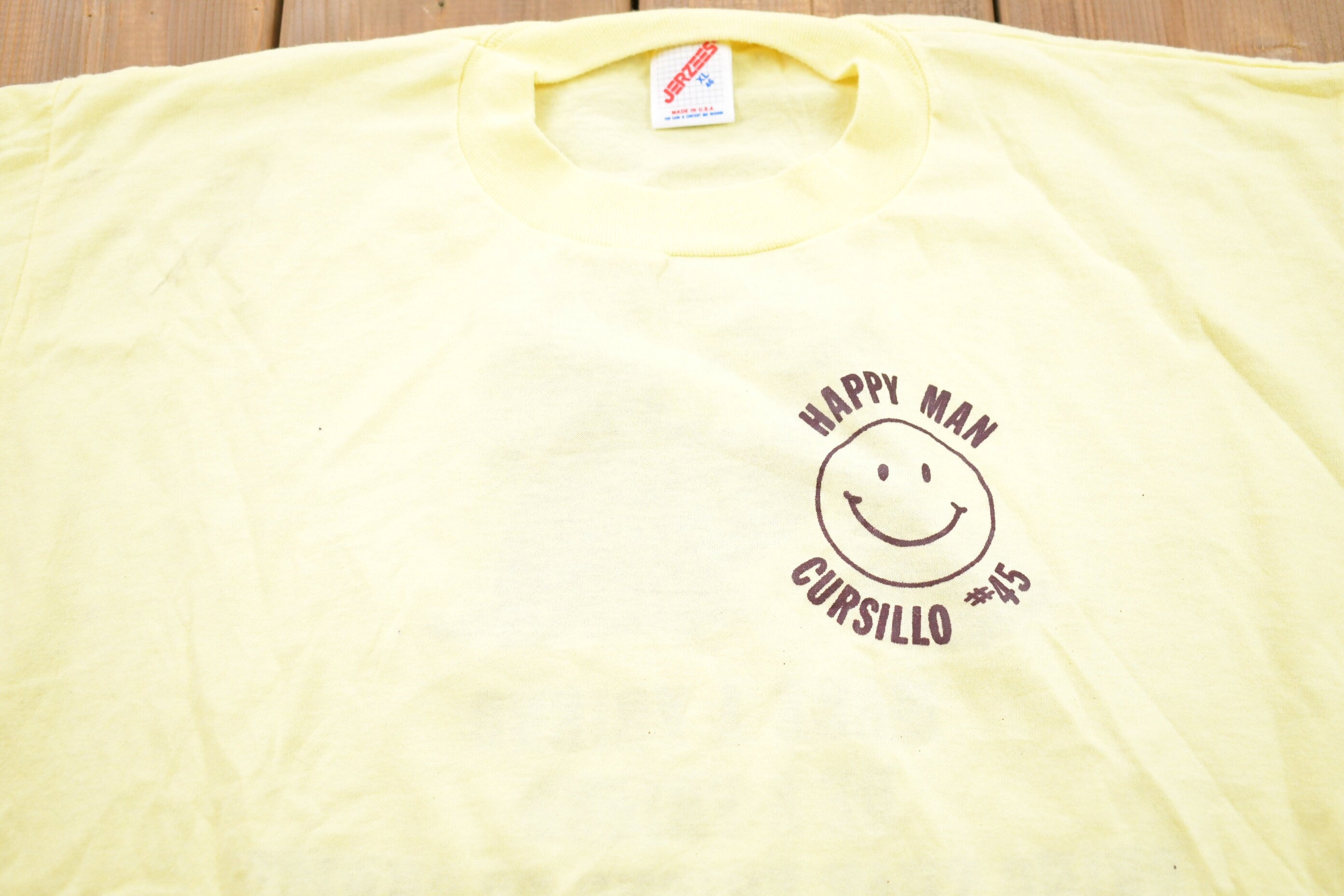 Vintage 1990s Happy Man Jesus Graphic T-Shirt