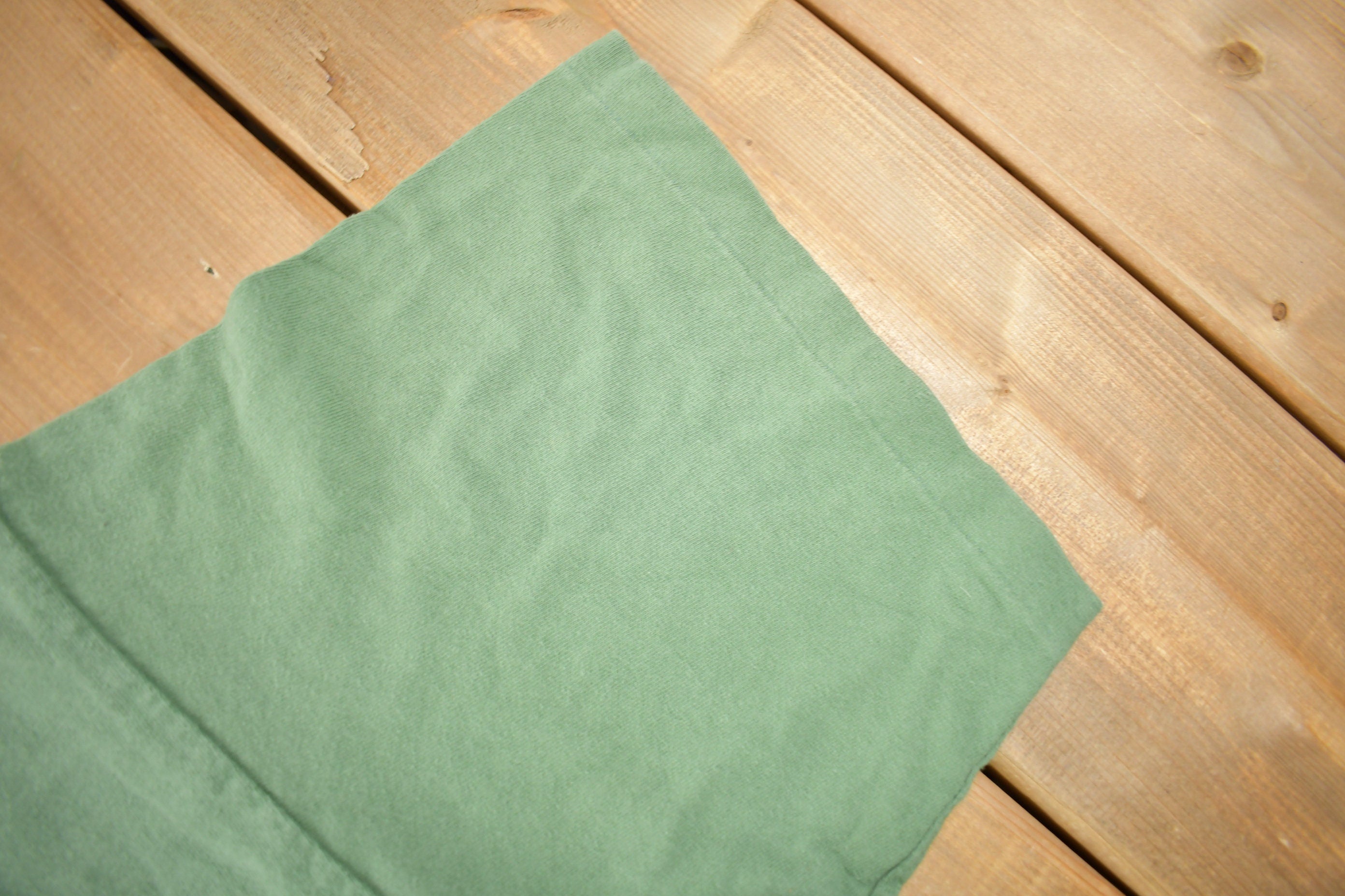 Vintage 1998 Marvin The Martian Looney Tunes Cartoon Graphic T-Shirt Made In USA