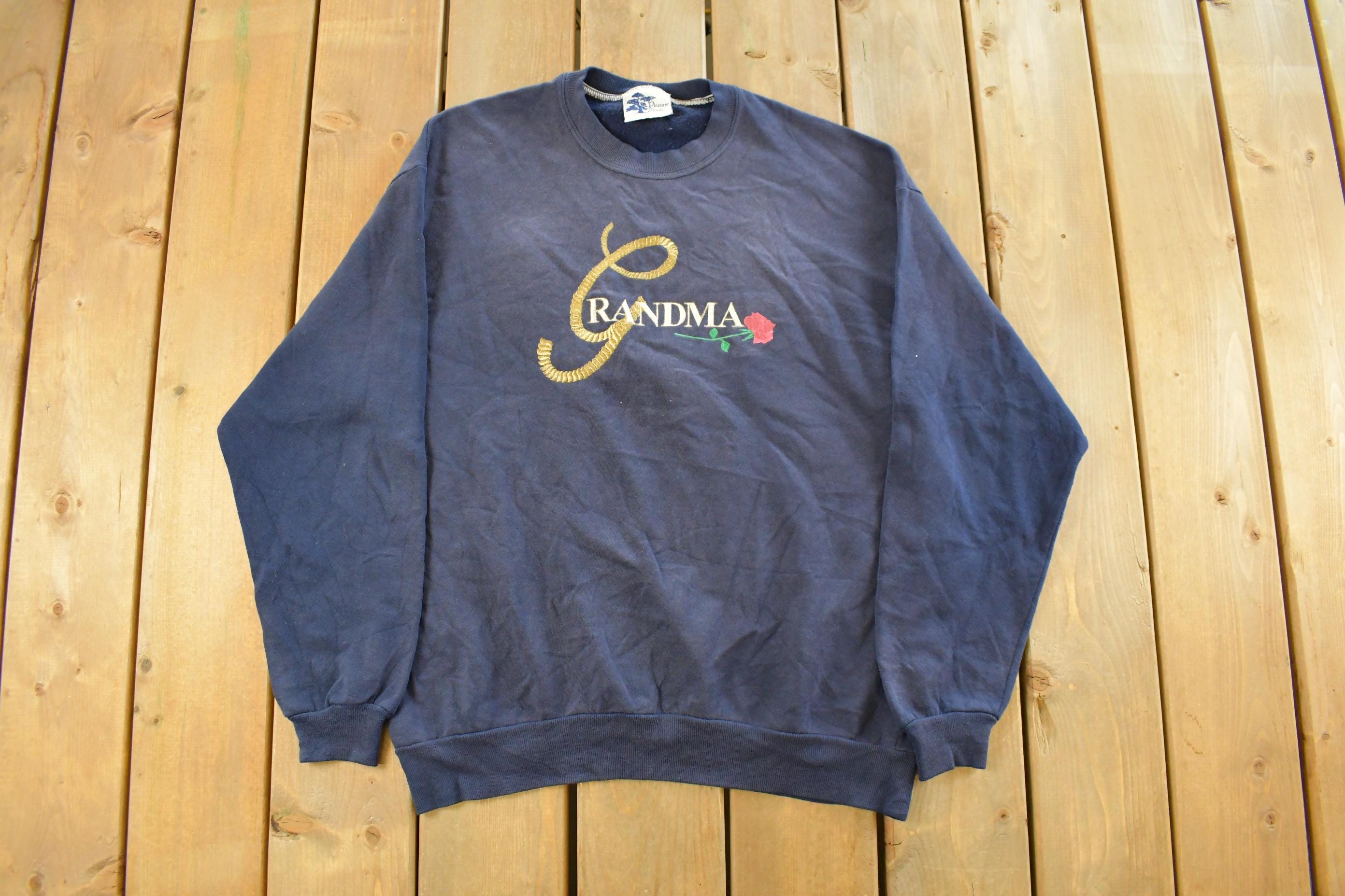 Vintage 1990s Cute Grandma Embroidered Crewneck Sweatshirt Men's Large