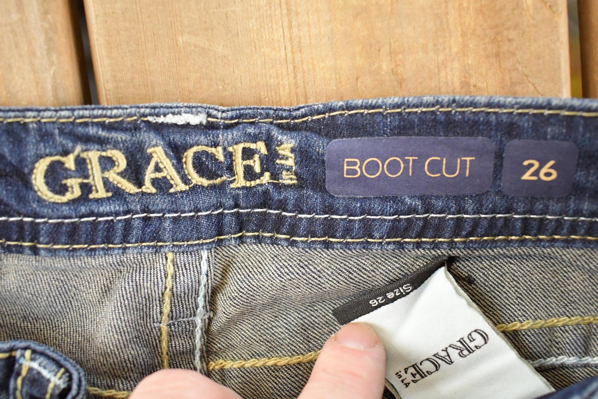 Vintage Deadstock Y2K Grace In LA Bedazzled Bootcut Low Rise Jeans Women's Size 26 x 32