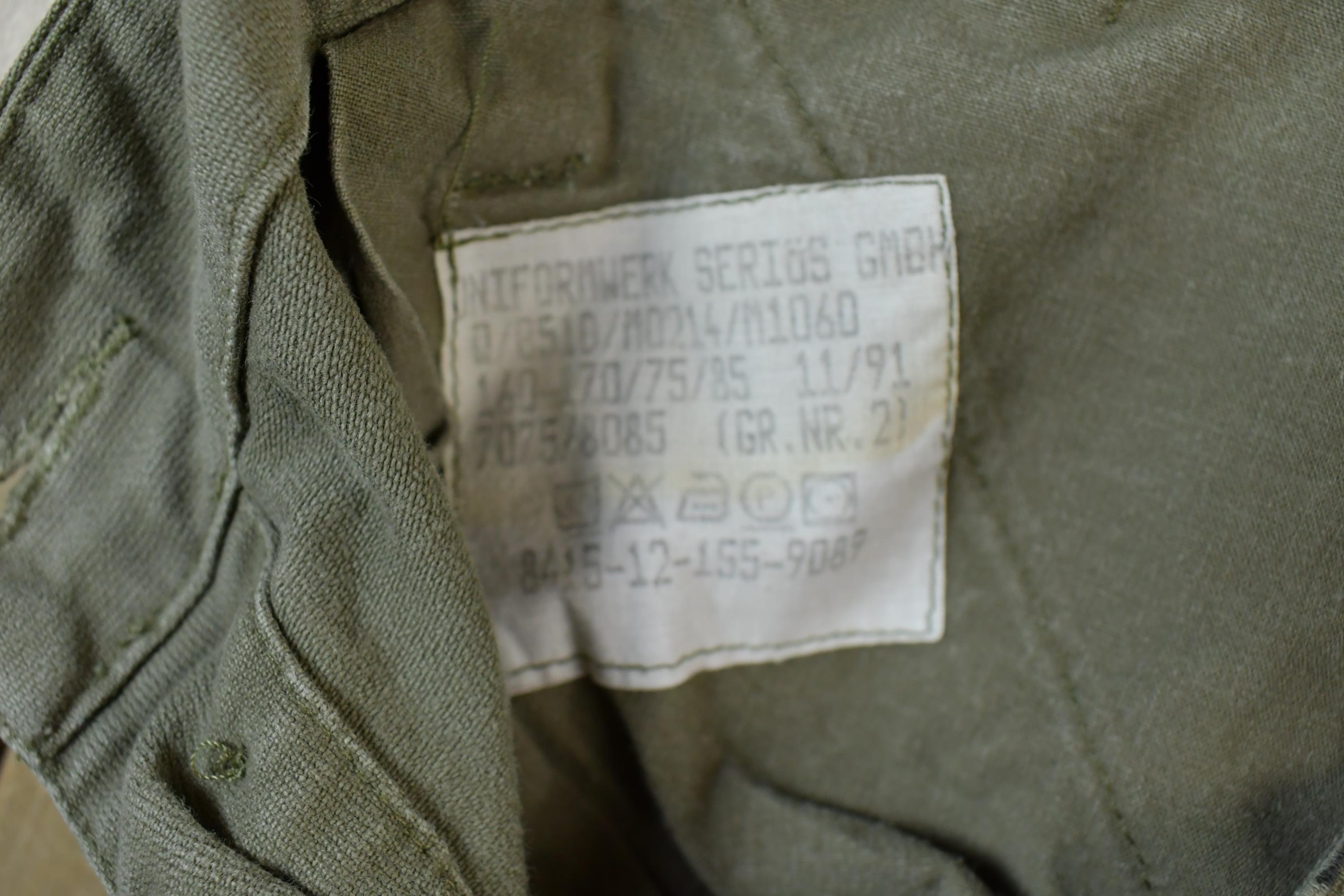 Vintage 1990s Army Green Cargo Pants Size 33 x 27