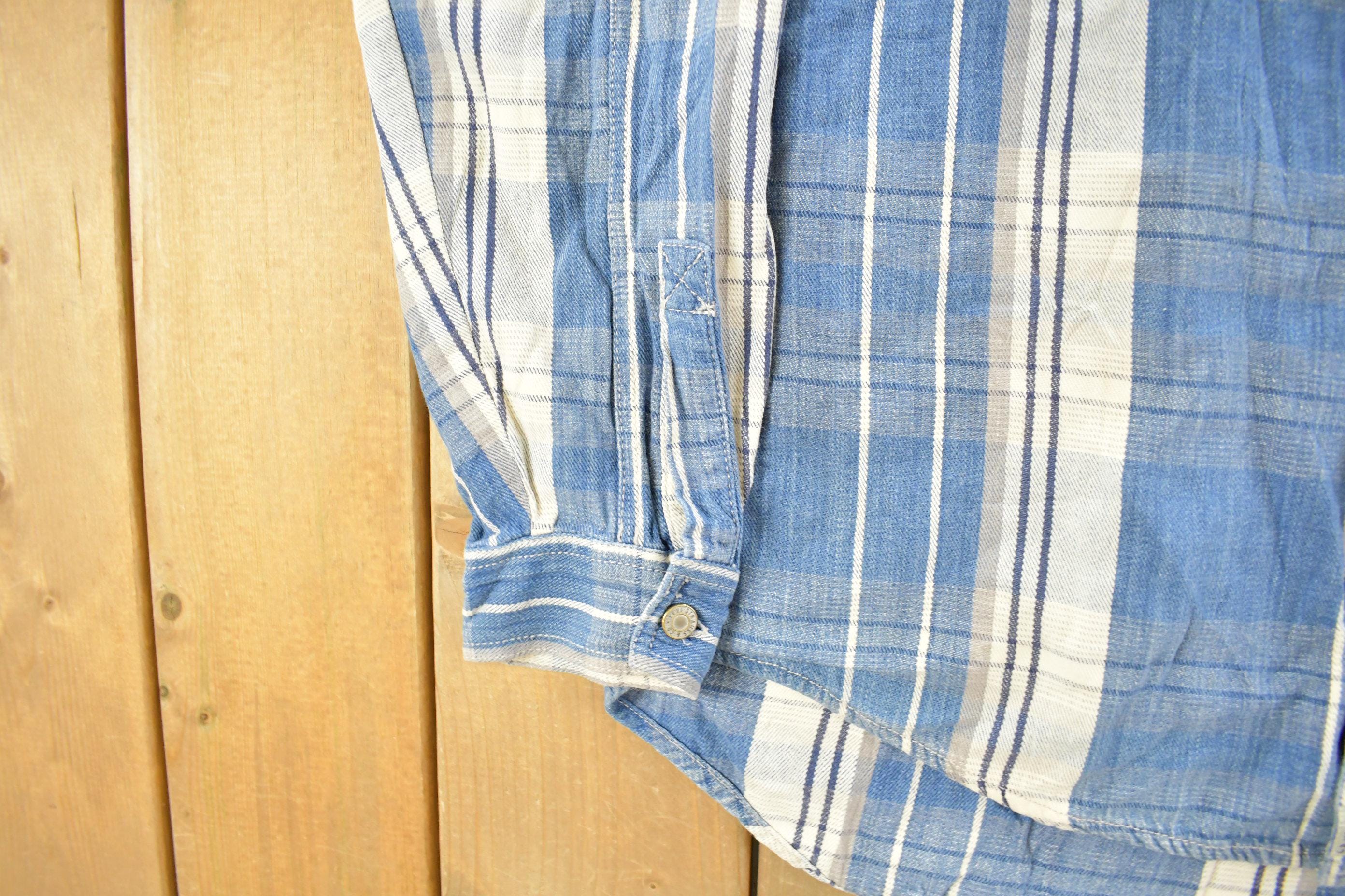 Vintage 1990s Levi's Plaid Button Up Shirt Men's Large