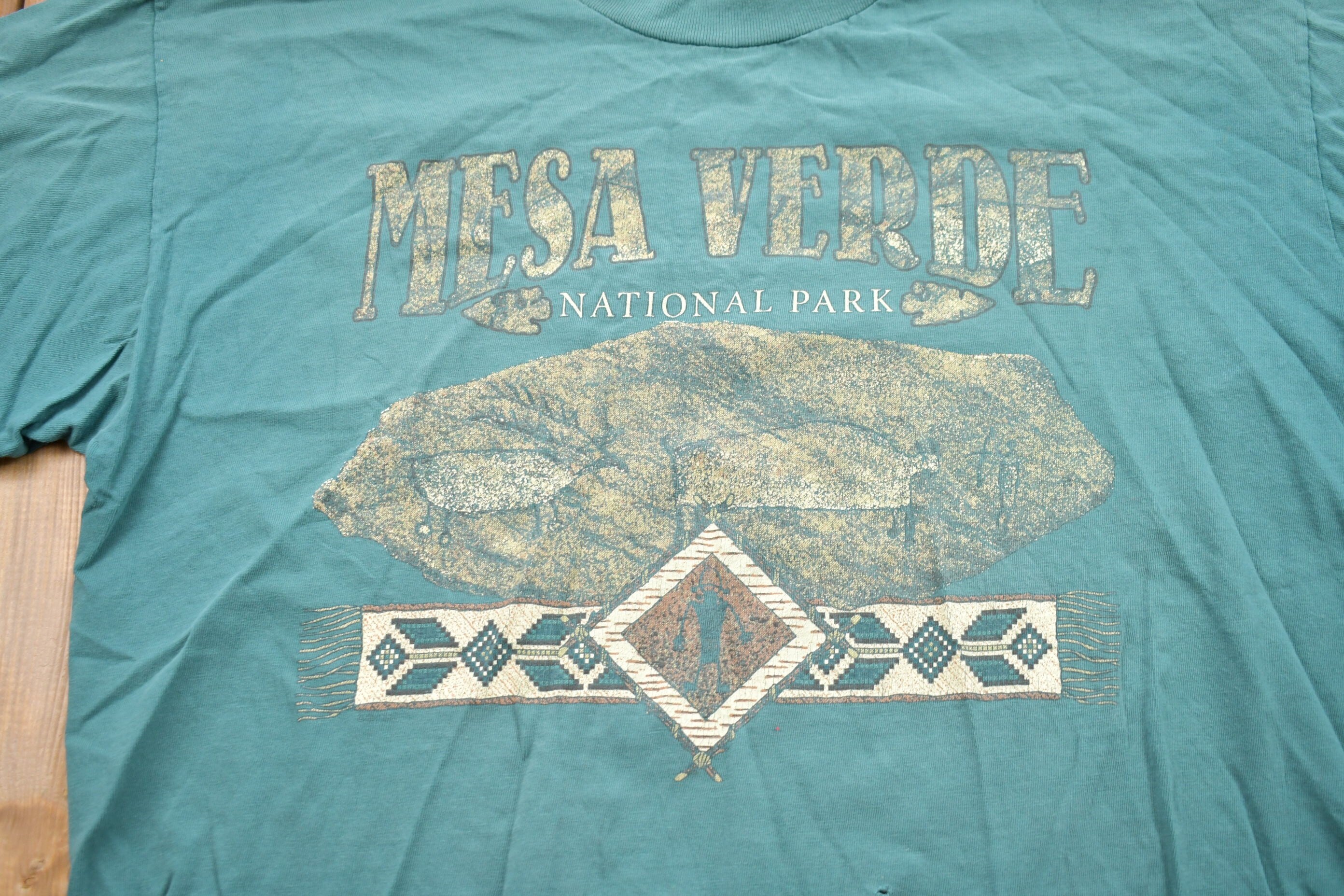 Vintage 1990s Mesa Verde Graphic T-Shirt