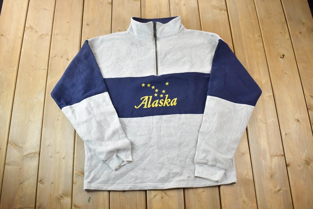 Vintage 1990s Alaska Quarter Zip Mock Neck Sweatshirt
