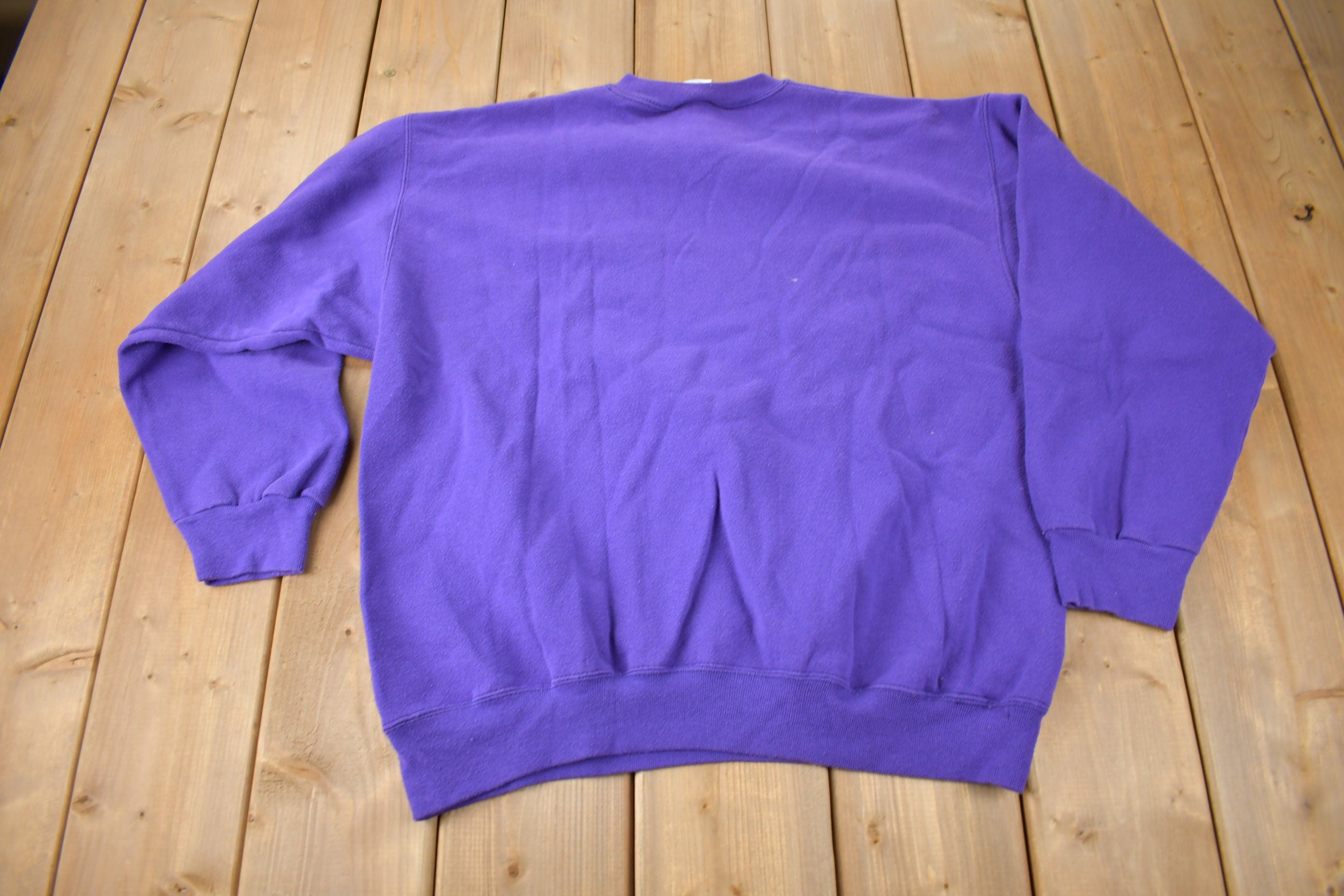 Vintage 1990s Sauble Beach Embroidered Souvenir Crewneck Sweatshirt Made In USA