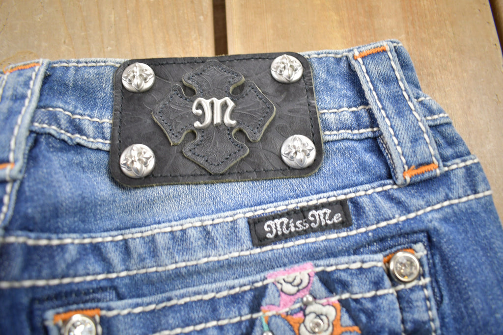 Vintage Y2K Miss Me Bedazzled Low Rise Jeans Size 26x32