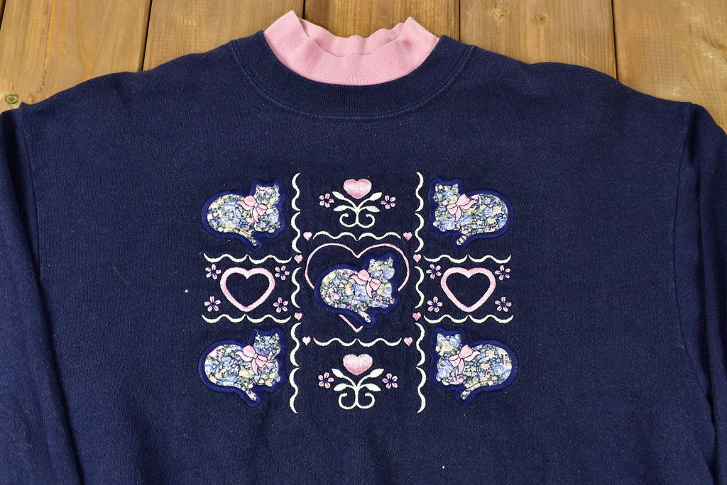 Vintage 1990s Embroidered Cats And Hearts Cute Crewneck