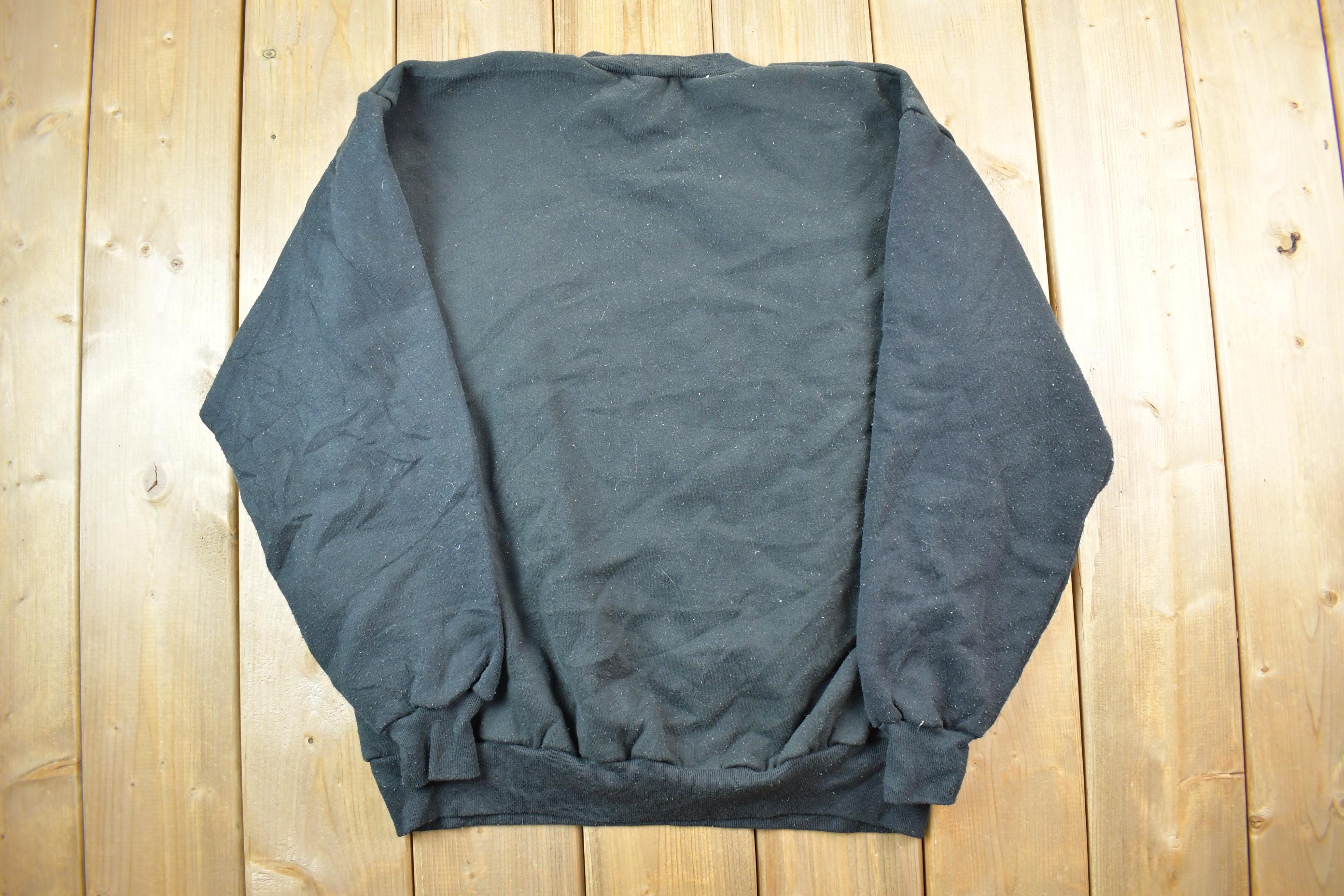 Vintage 1990s Wisconsin Northland Country Timber Wolf Crewneck
