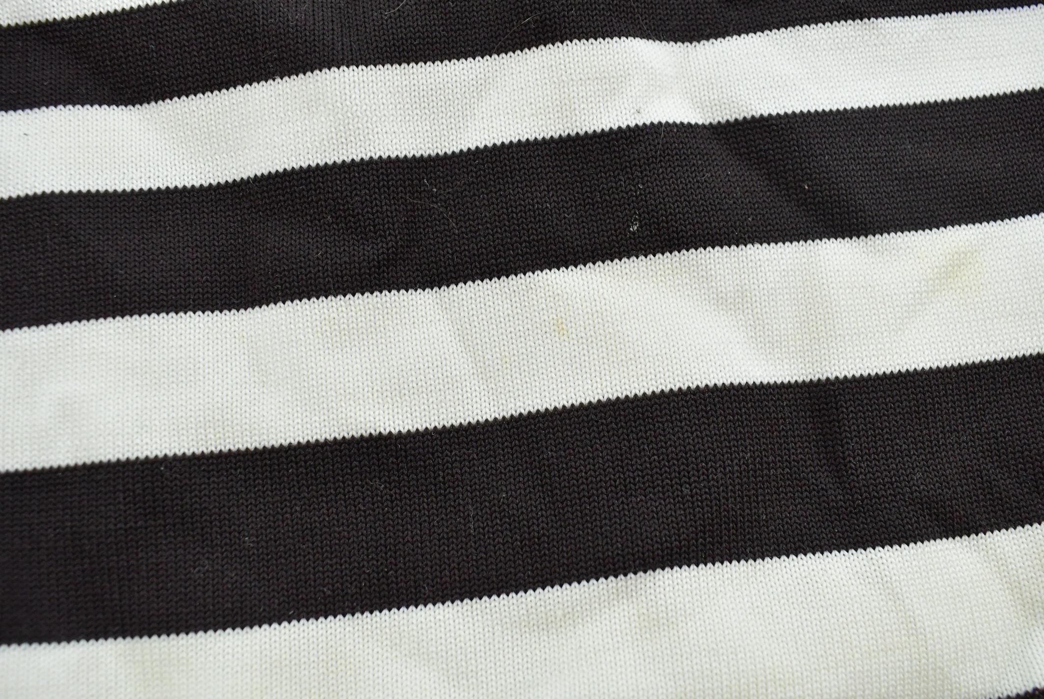 True Vintage 1970s Miss Holly Short Sleeve Quarter Zip Knit Polyester Sweater T-Shirt Womens S /