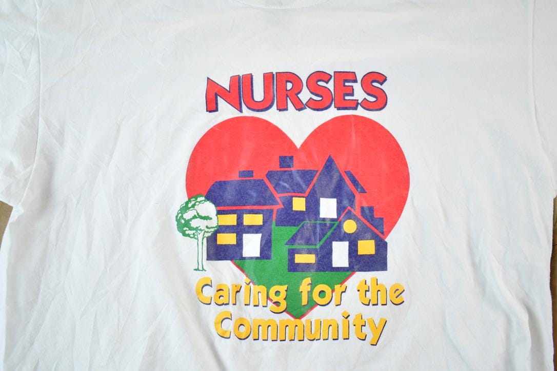 Vintage 1990s Nursing Jerzees Souvenir Single Stitch Graphic Print T-Shirt Made In USA